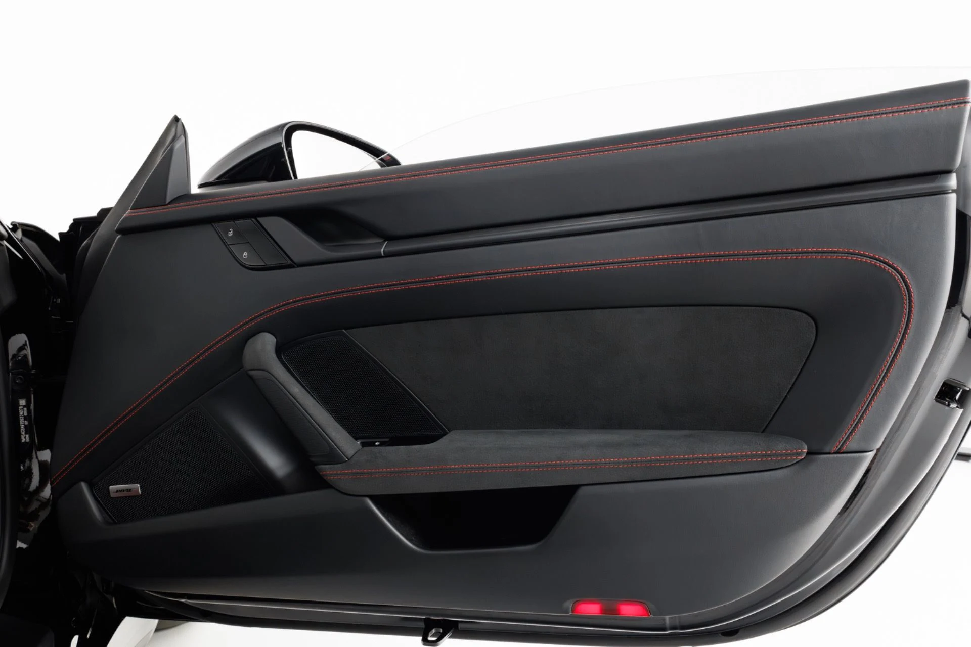 mph047_404041516_Used_2025_Porsche_911_GT_3_1777072064_042a864520