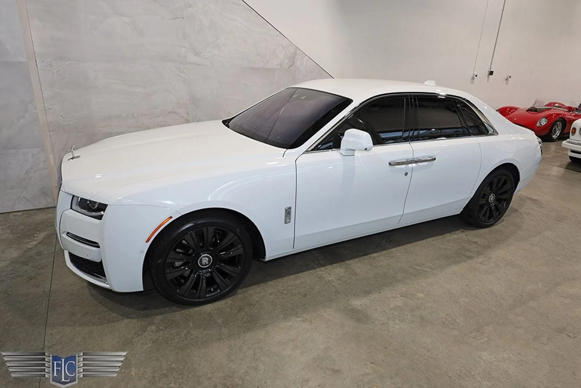 mph047_4058347694_used_2021_rolls_royce_ghost_withghostpackage_9689_21336772_48_1024_c471c092f0