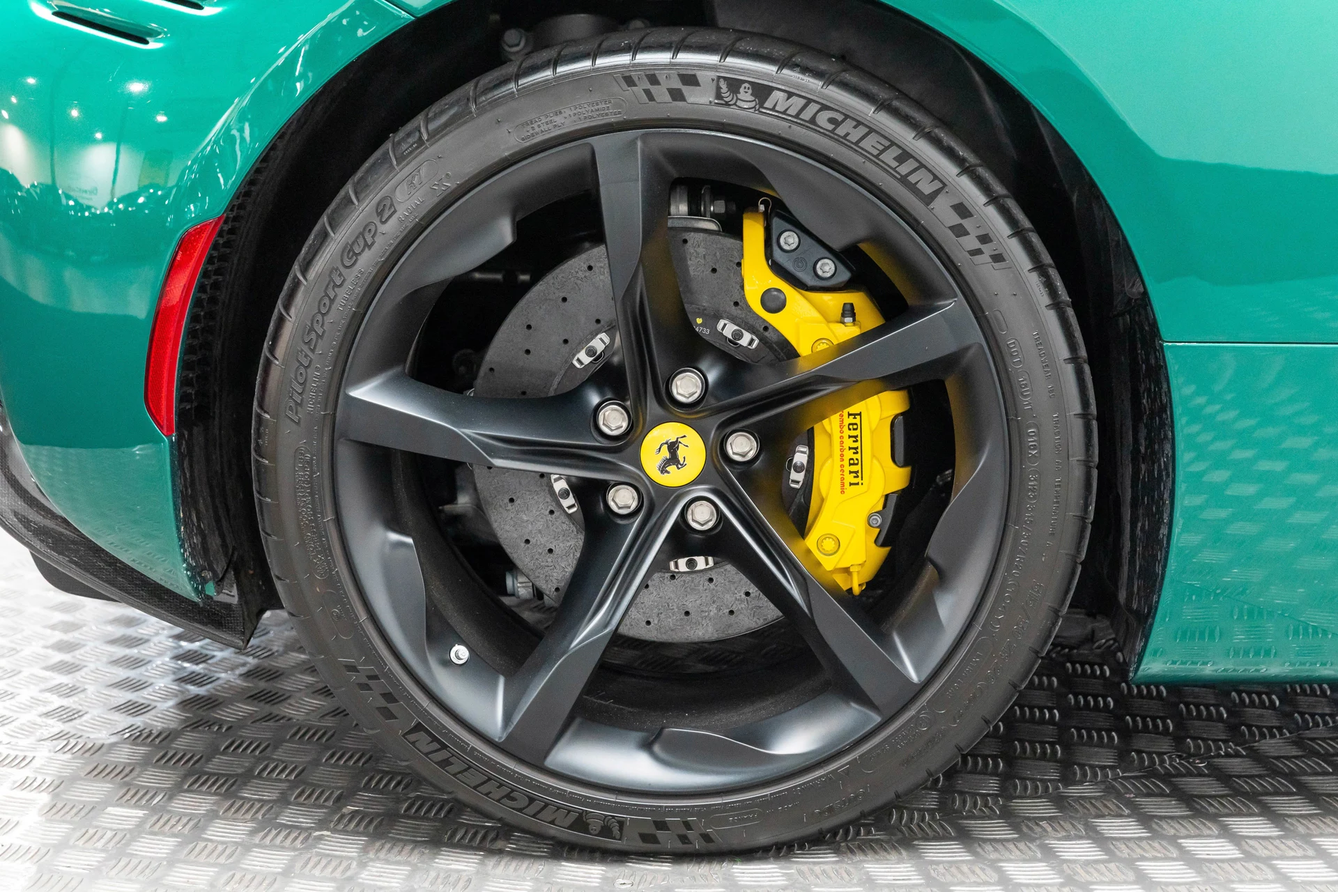 mph047_4064578859_3fac8c56dd0d4eaf93ab8515d7875c9b_c003fa5bba