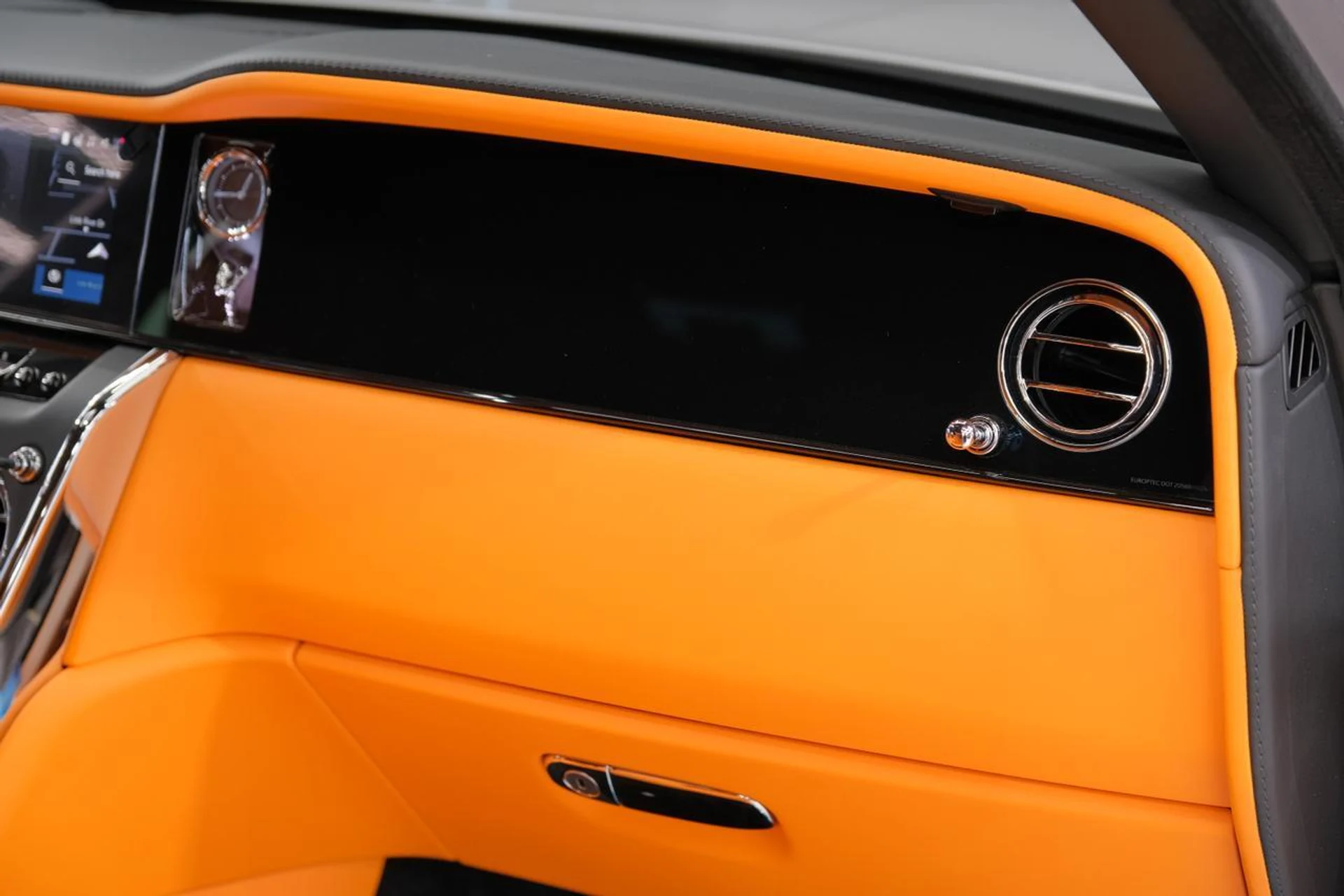 mph047_4069023968_38e022b33dfc6792a1995e1dafeceda2_fe430f64be