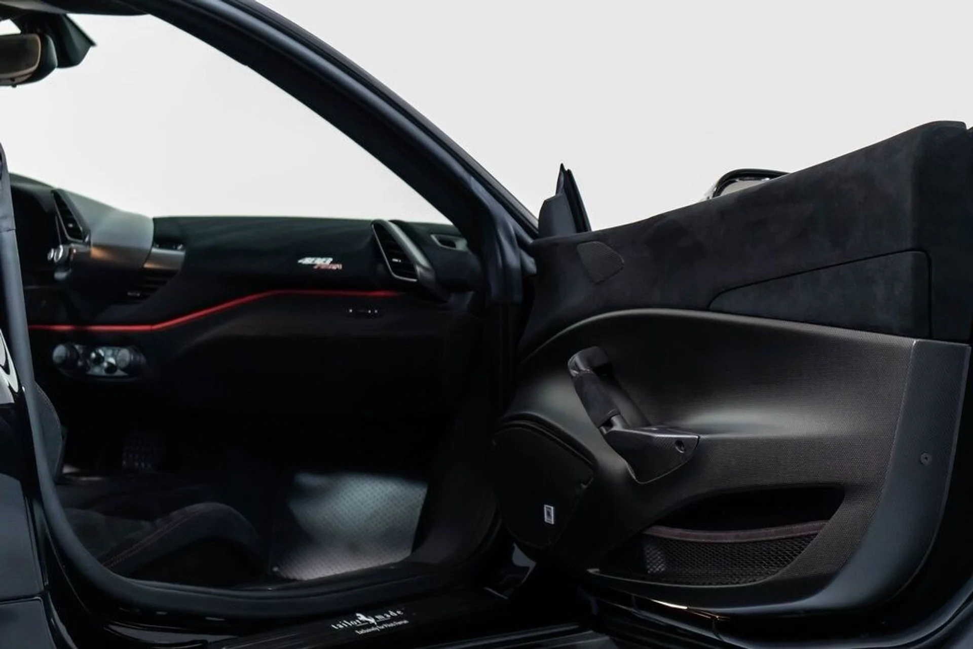 mph047_407514345_62dbc81140724d32ccd009cdccb61060x_c08ac2141c