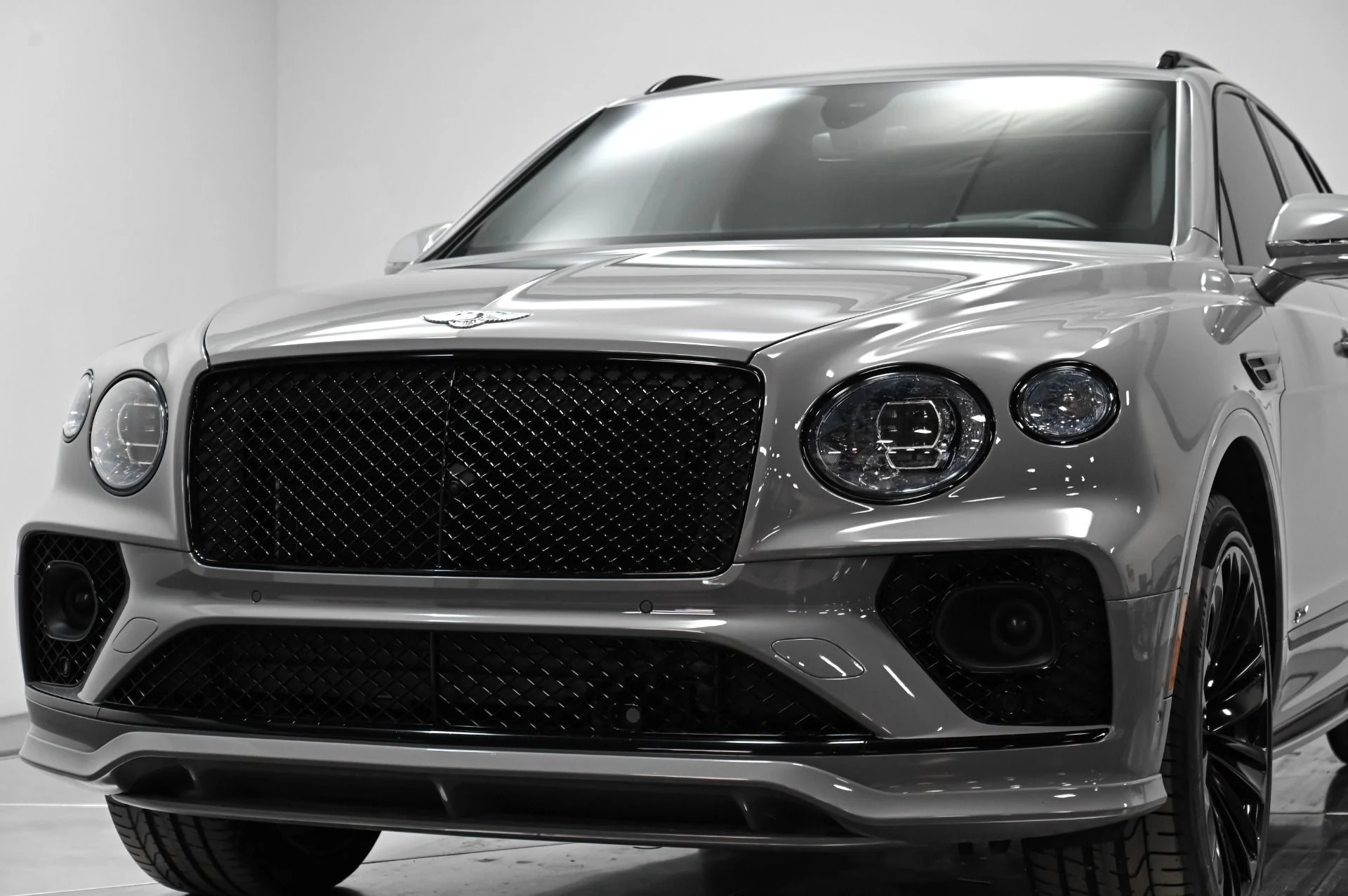 mph047_4089826972_Used_2022_Bentley_Bentayga_Speed_1758039444_58d777d9fa