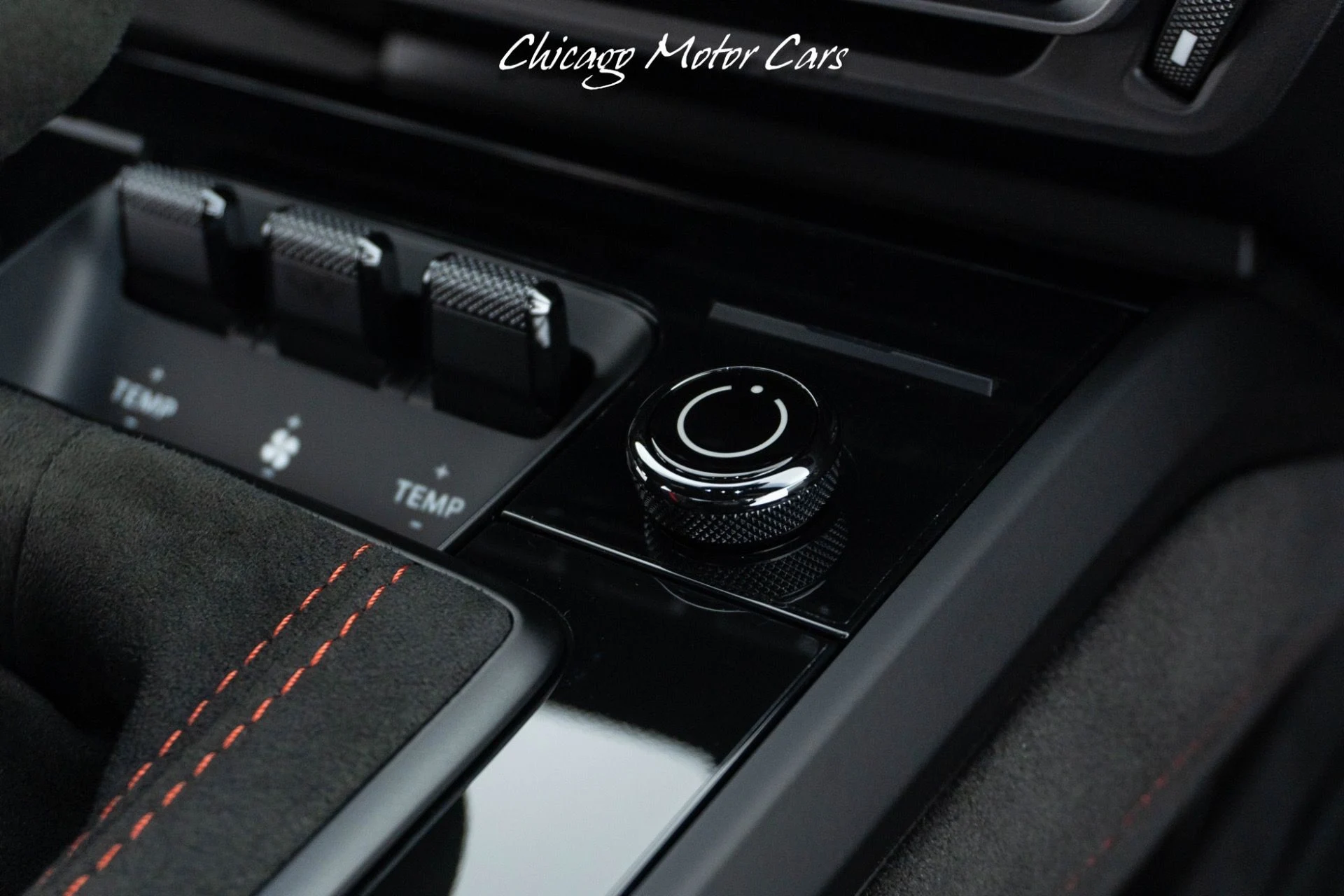 mph047_4090634457_12957_p48_l_004f8b5734