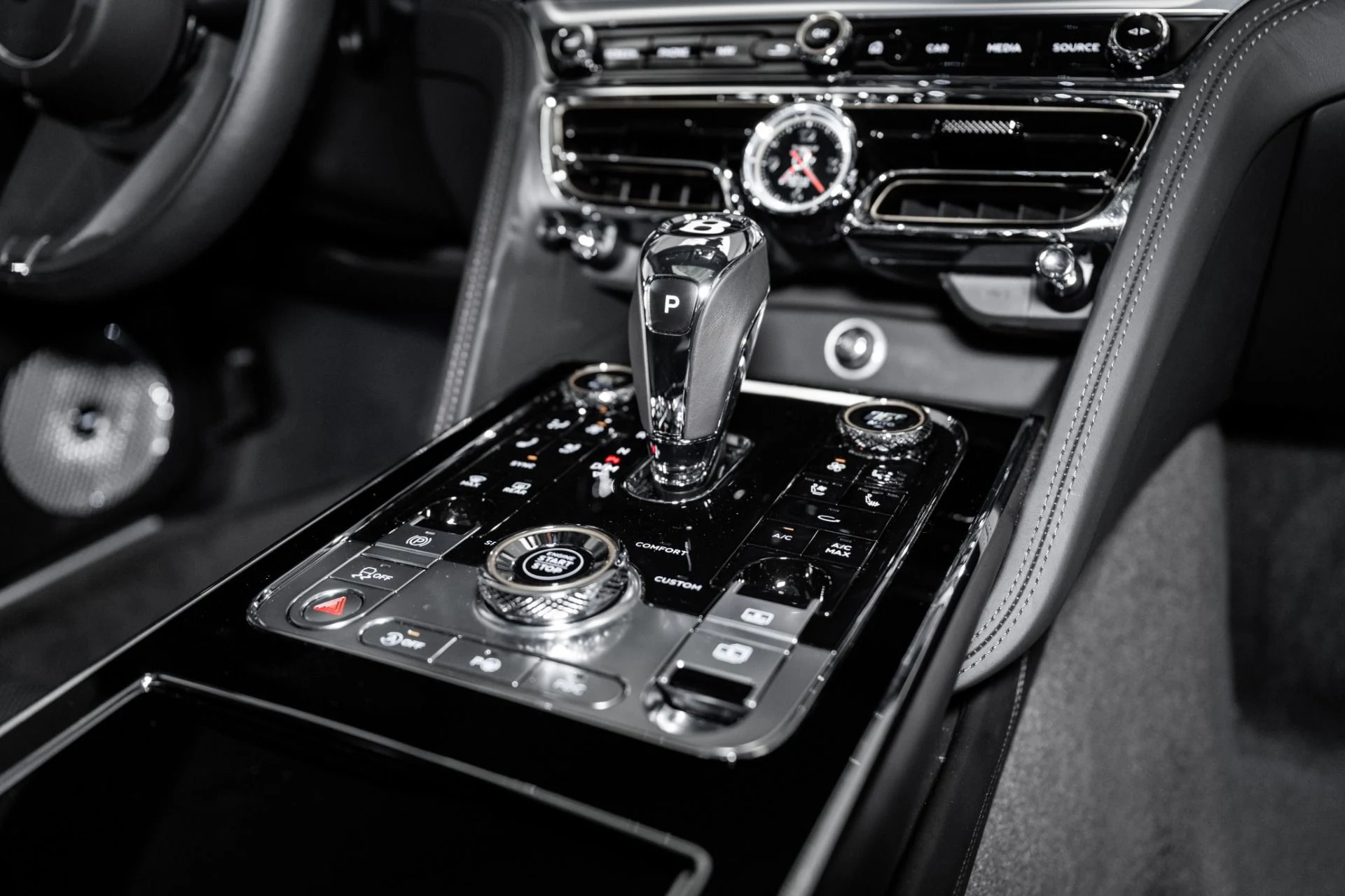 mph047_4095435526_Used_2024_Bentley_Flying_Spur_Speed_1756911756_278c52b0a7