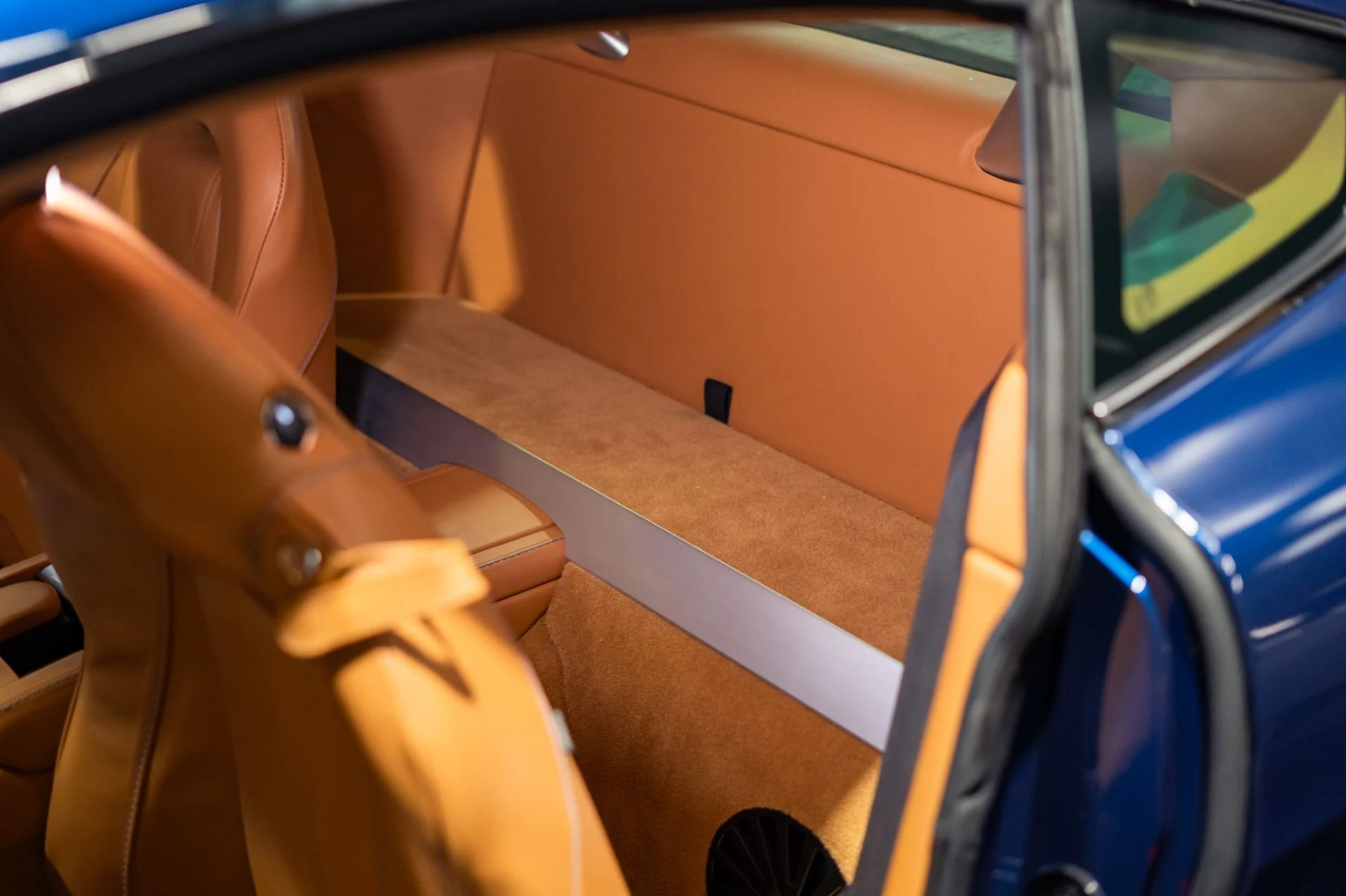 mph047_4118463430_Used_2011_Aston_Martin_V12_Vantage_Manual_Transmission_Aviemore_Blue_1785170153_1d218566f0