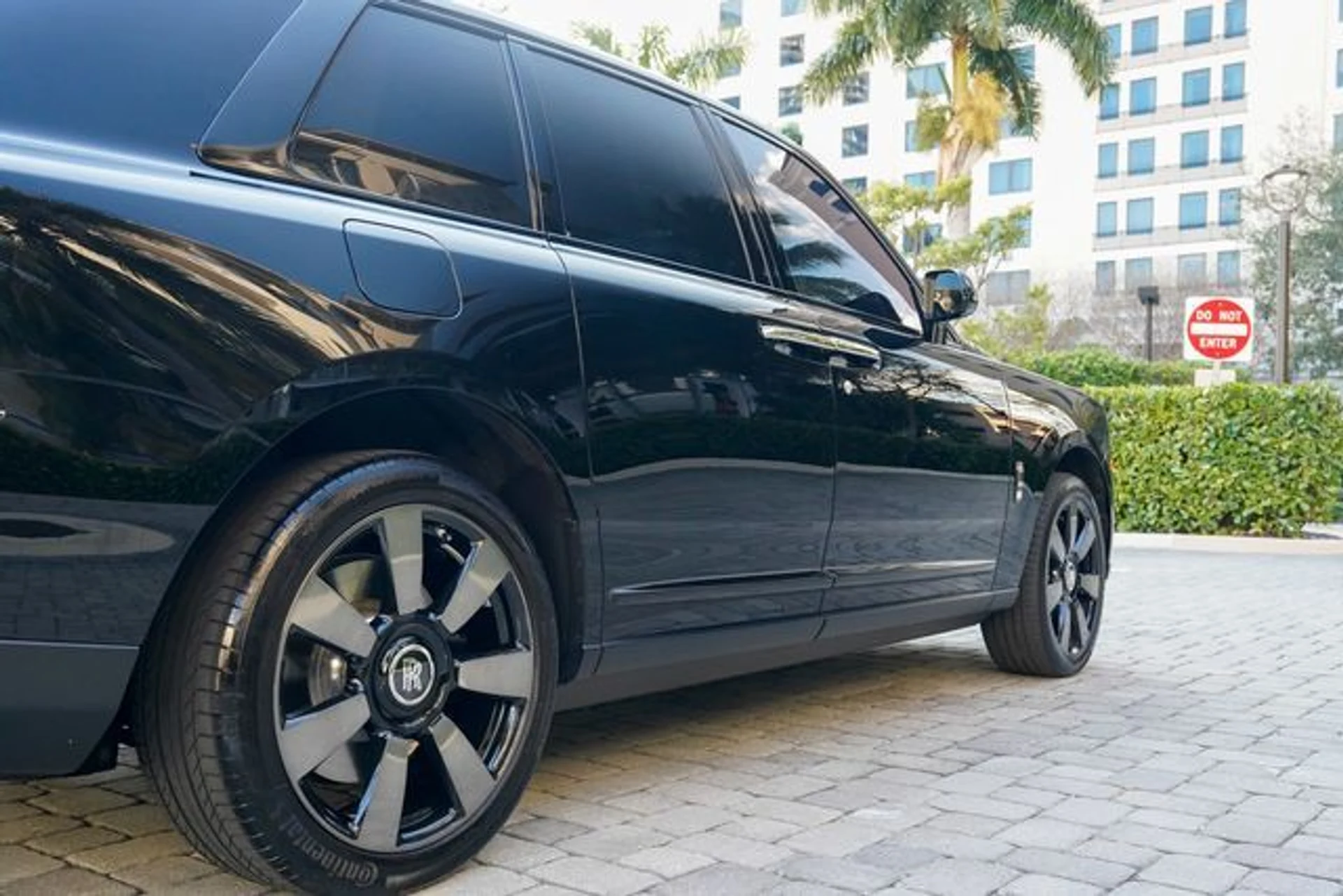 mph047_4130639070_22982651_48_df06f40d97