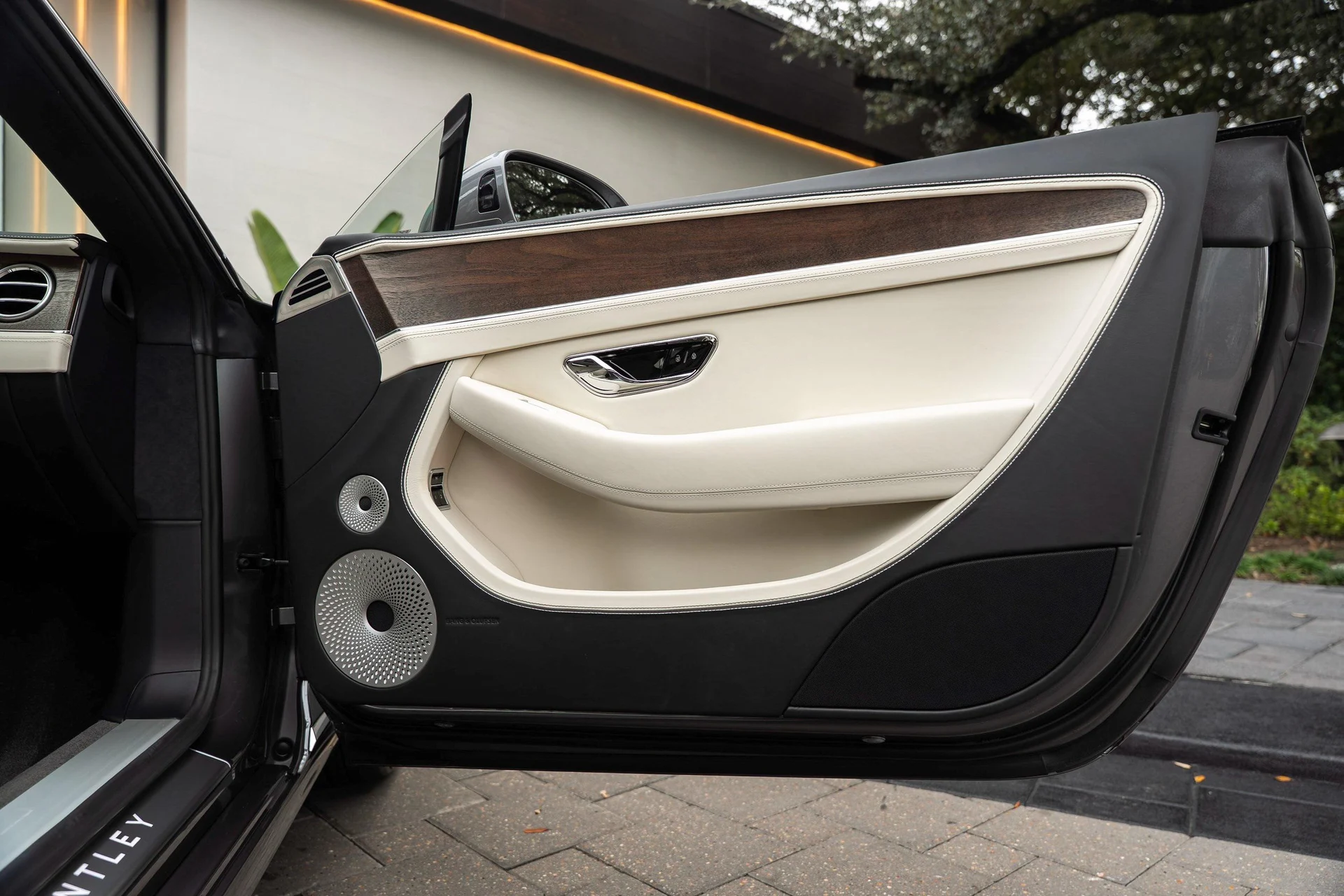 mph047_4133863340_477619928_6961e6a0d65fbc1ed22430f4_f378a06ea8