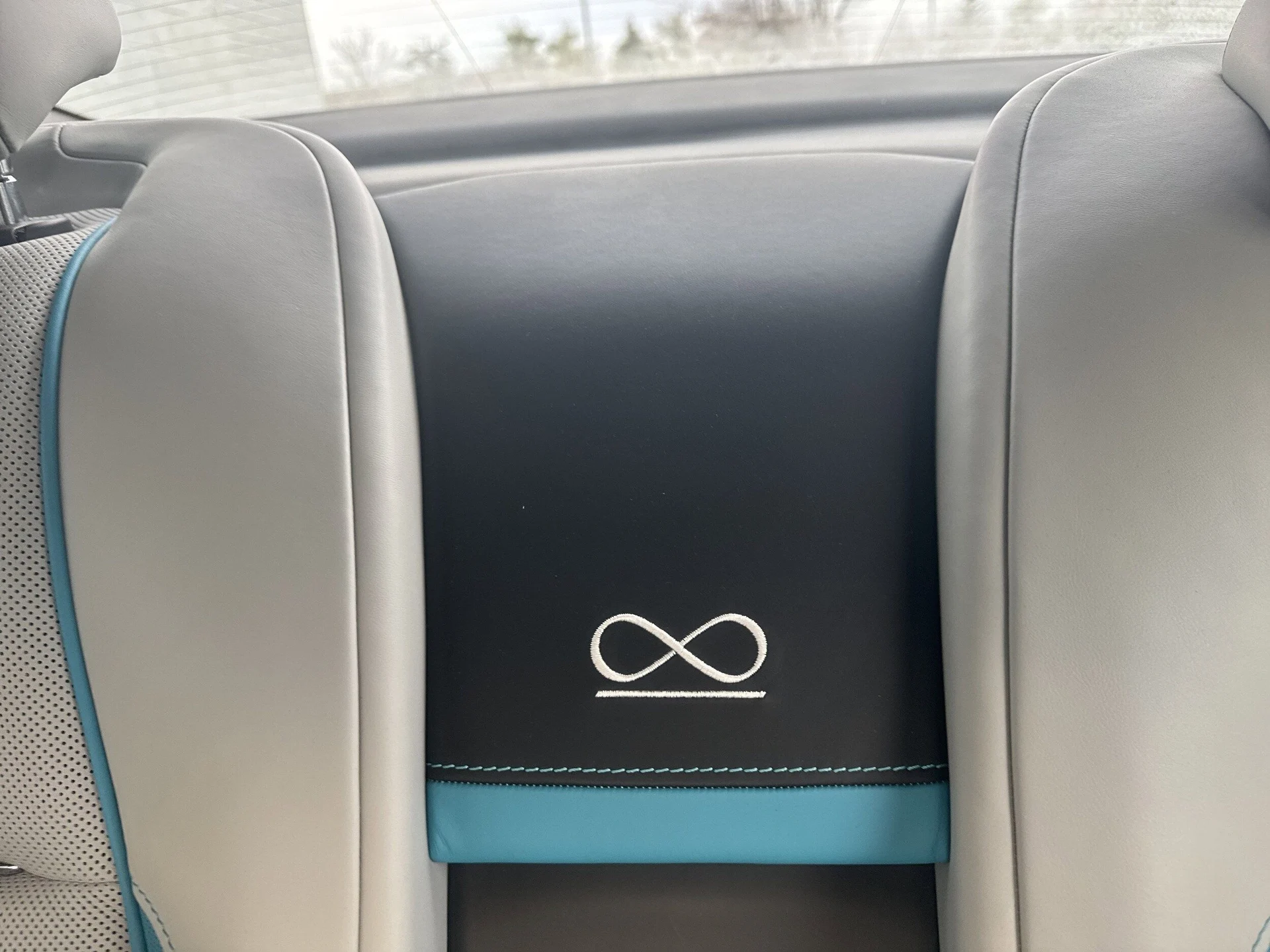 mph047_4144774533_540b0a6dd6b20ec7f37b7391f3aaa8adx_c0a80d56c4