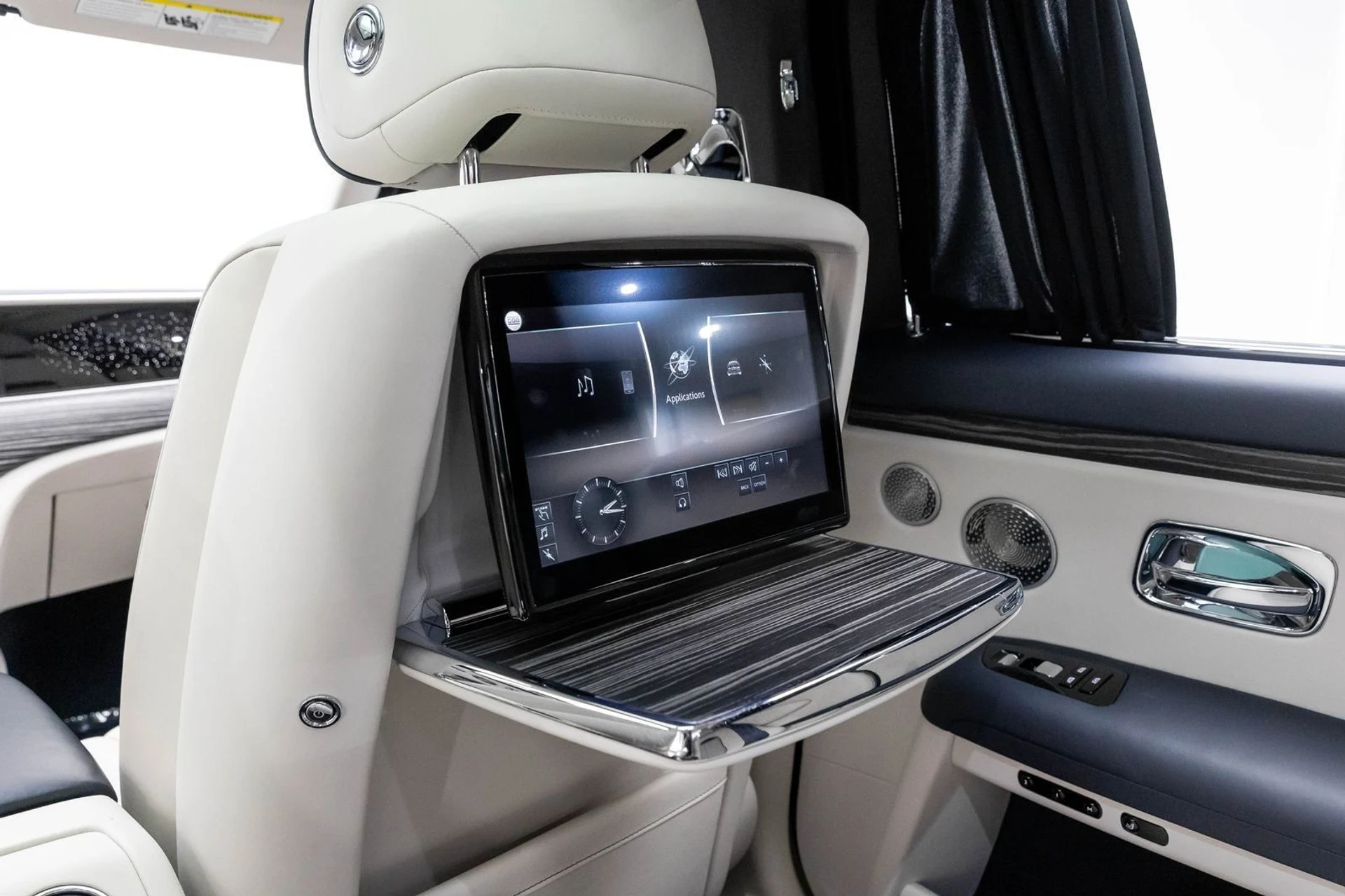 mph047_4164803813_48_f208dd71e4