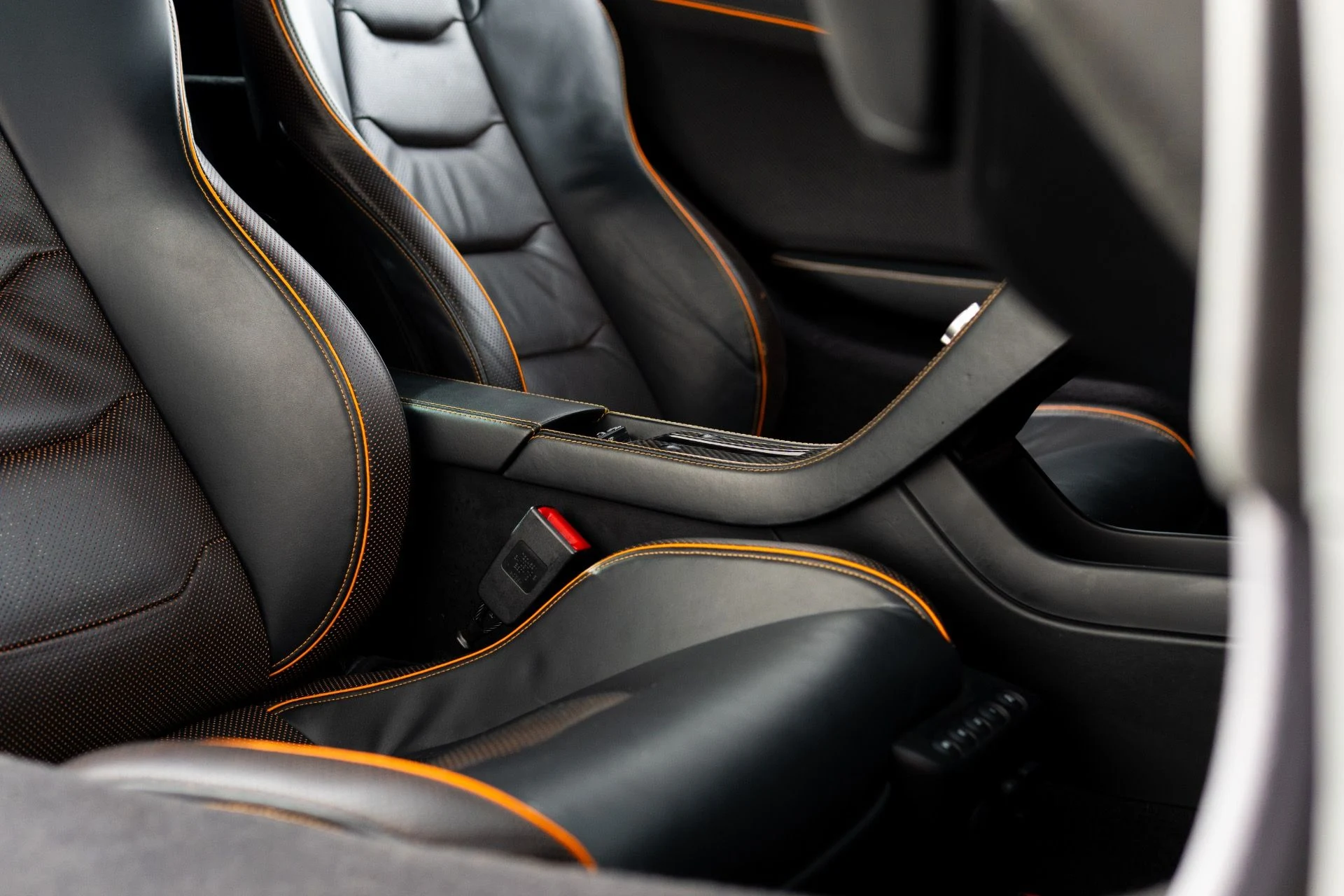 mph047_4168827850_Used_2013_Mc_Laren_MP_4_12_C_1766434250_2c984b90af