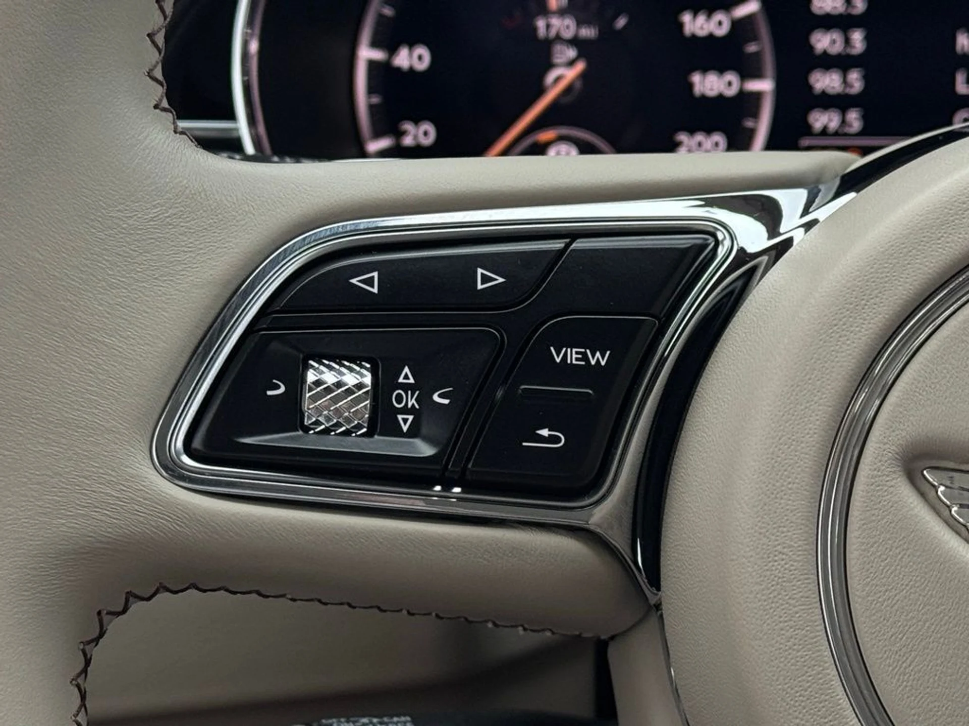 mph047_4183765895_h015c4k12f9njfvr6ppaeixcg2n6_80c6f583bb