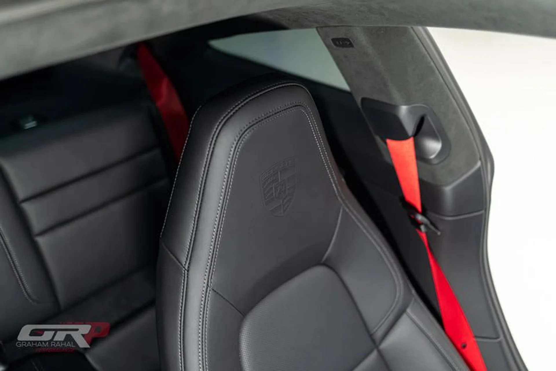 mph047_4187161906_0_AE_8_A80_B_F34_B_40_F8_8320_A4_EDAE_9680_BC_06c1b9b1de