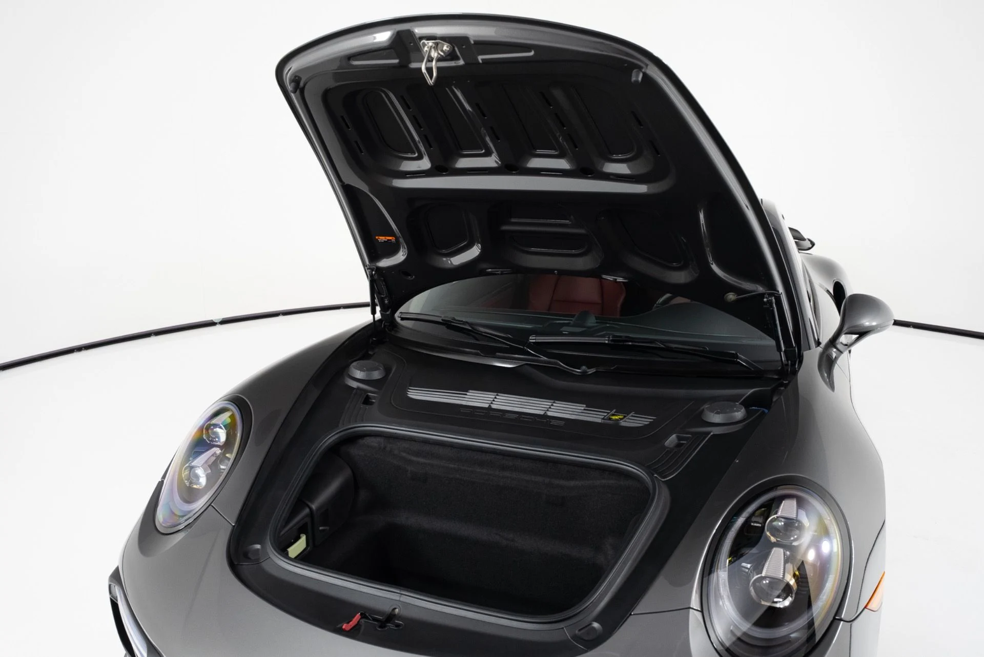 mph047_4197335671_Used_2019_Porsche_911_Turbo_S_1774999653_50341362b2