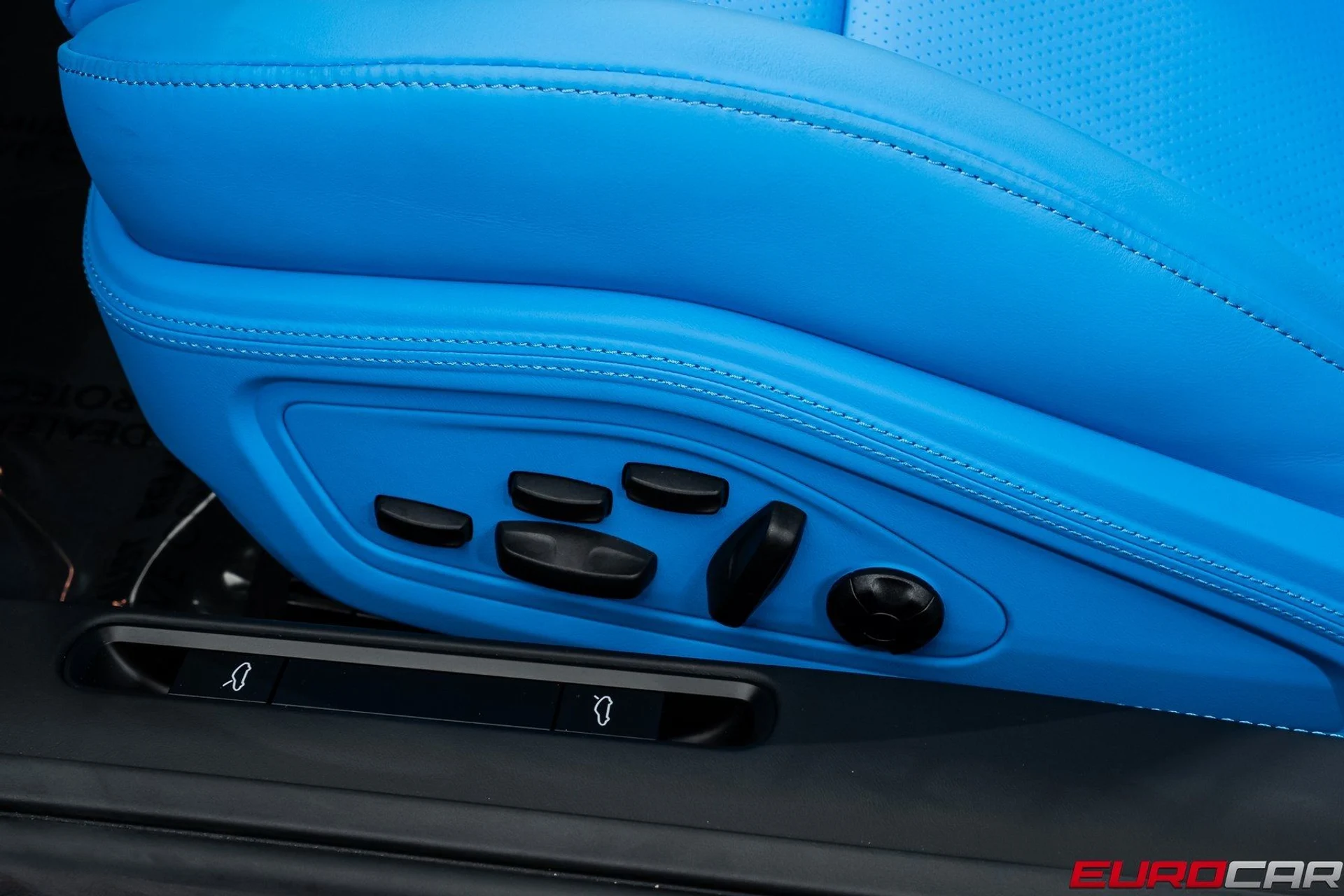 mph047_4212039538_image_48_04ae33ceb0