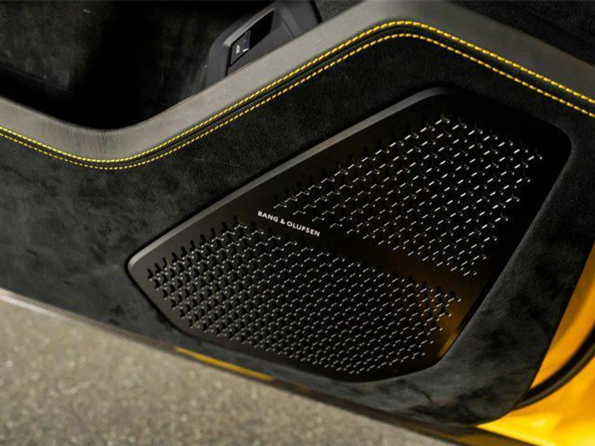 mph047_4281126334_i_MKD_2im_Gz8ki1_C_j_T6k_WYKWO_9q4_bb70790619