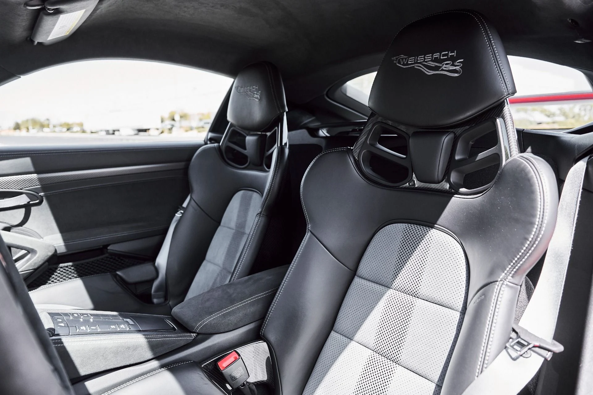 mph047_431007333_Used_2023_Porsche_718_Cayman_GT_4_RS_1776476781_9b0851a782