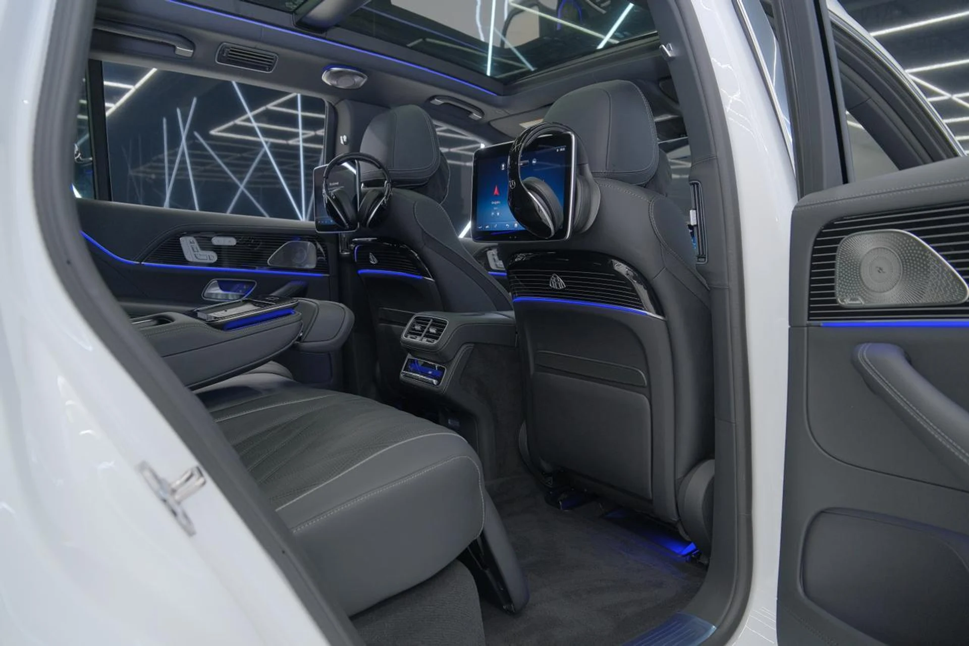 mph047_444217024_3298a191afb20da15ad4f89355085bea_9224a95a77