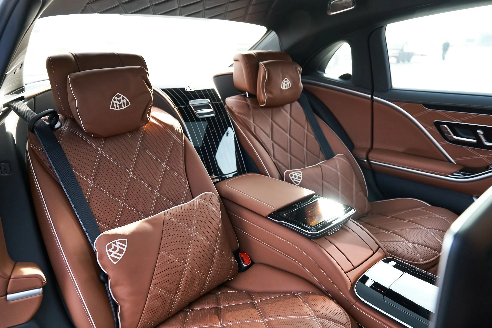 mph047_453370340_Used_2026_Mercedes_Benz_S_Class_Maybach_S_680_1766455596_83b5f2d9d8