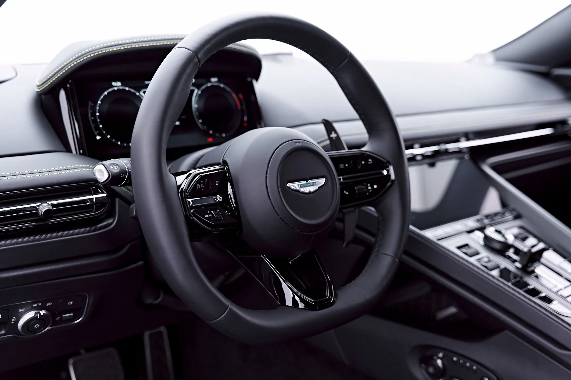 mph047_470324482_Used_2024_Aston_Martin_DB_12_1781813838_56ff327d2f