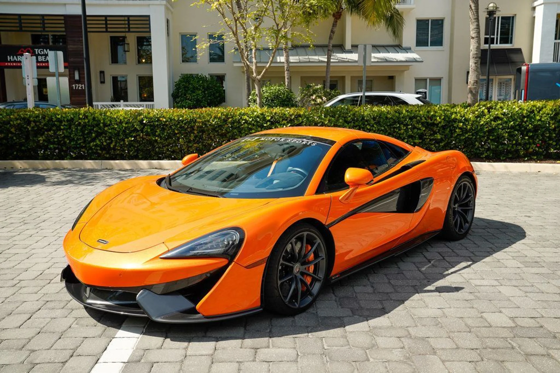 mph047_473515197_used_2018_mclaren_570s_spider_14354_22891400_48_1024_bb27464c6f