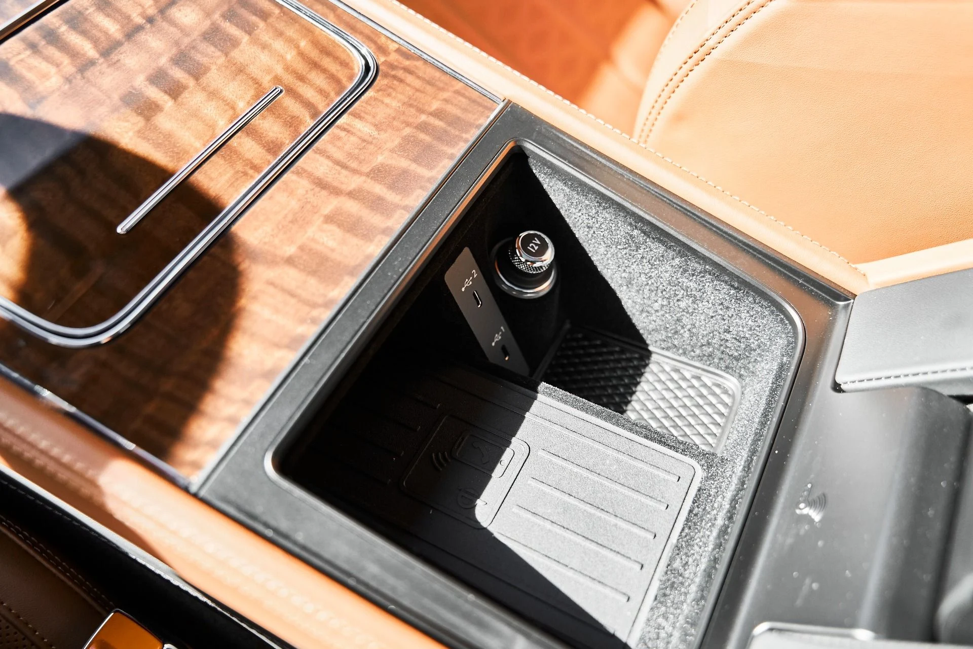 mph047_475657824_Used_2025_Bentley_Continental_GT_Speed_1775343881_60fe521aa2