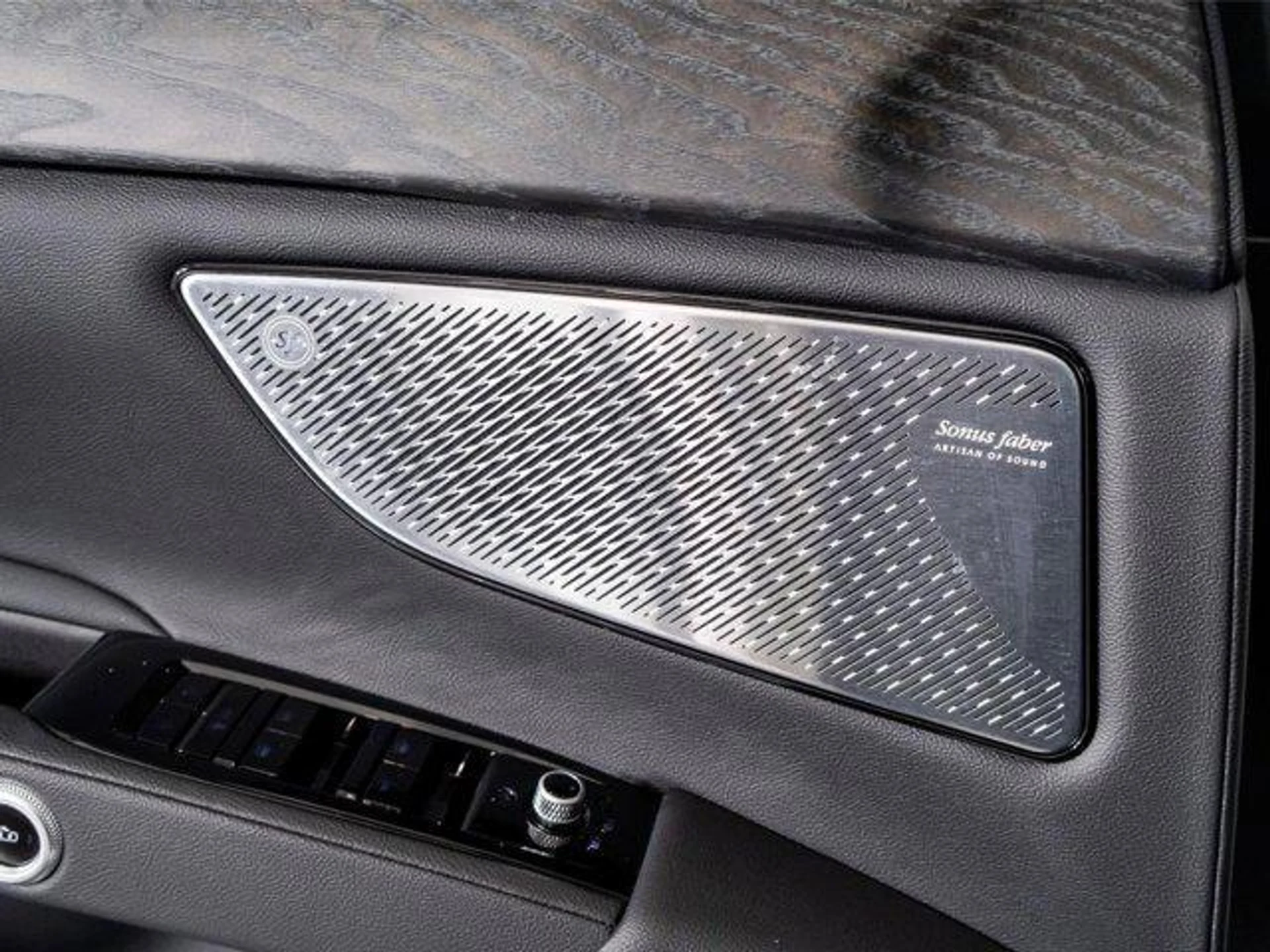 mph047_482814850_Sc_Mz_Mw1_L_Bz_W_Lchf_N_Ulplaz_O_Ncs_646379bb64