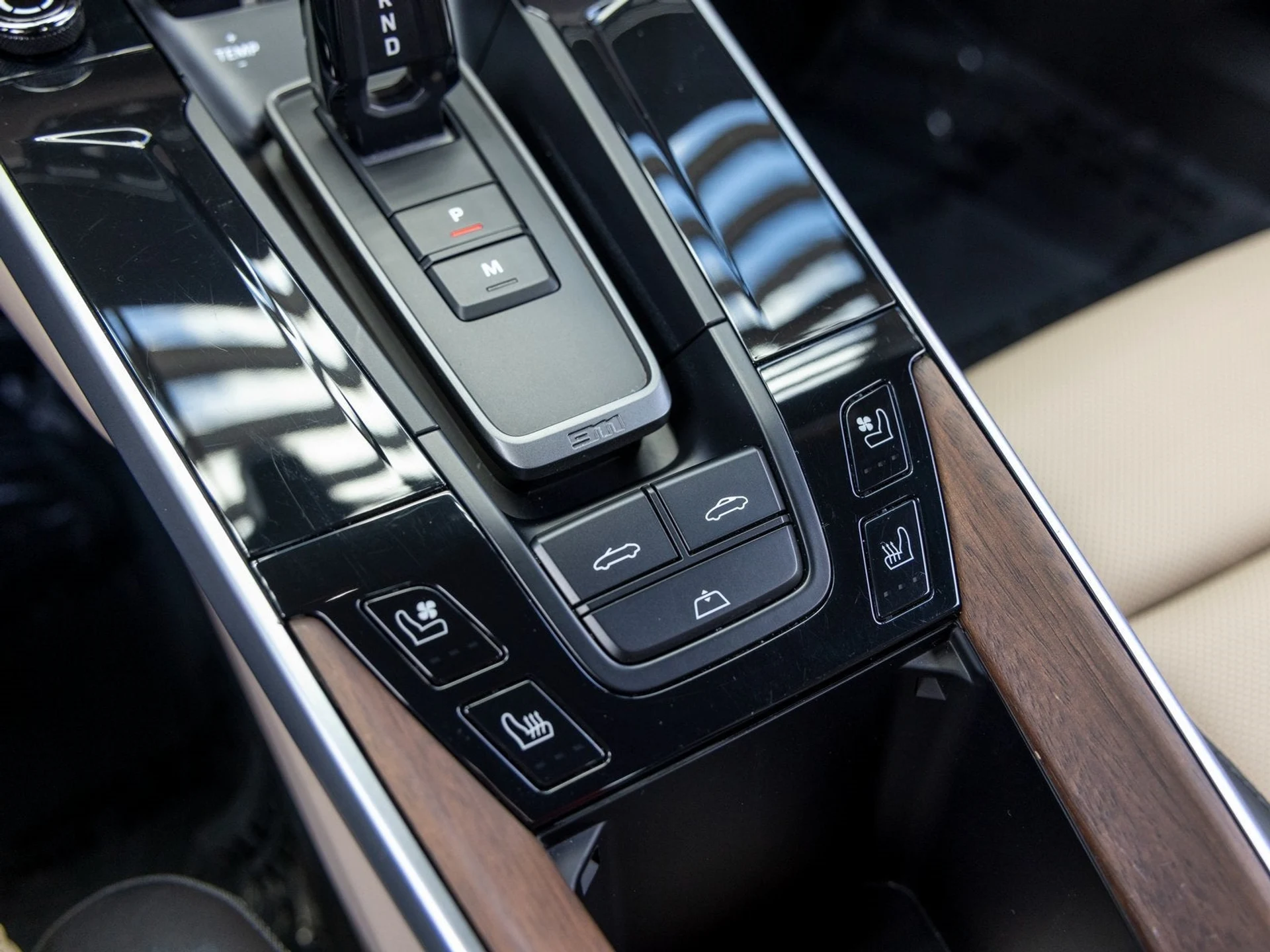 mph047_499911354_48_6f05f161ef