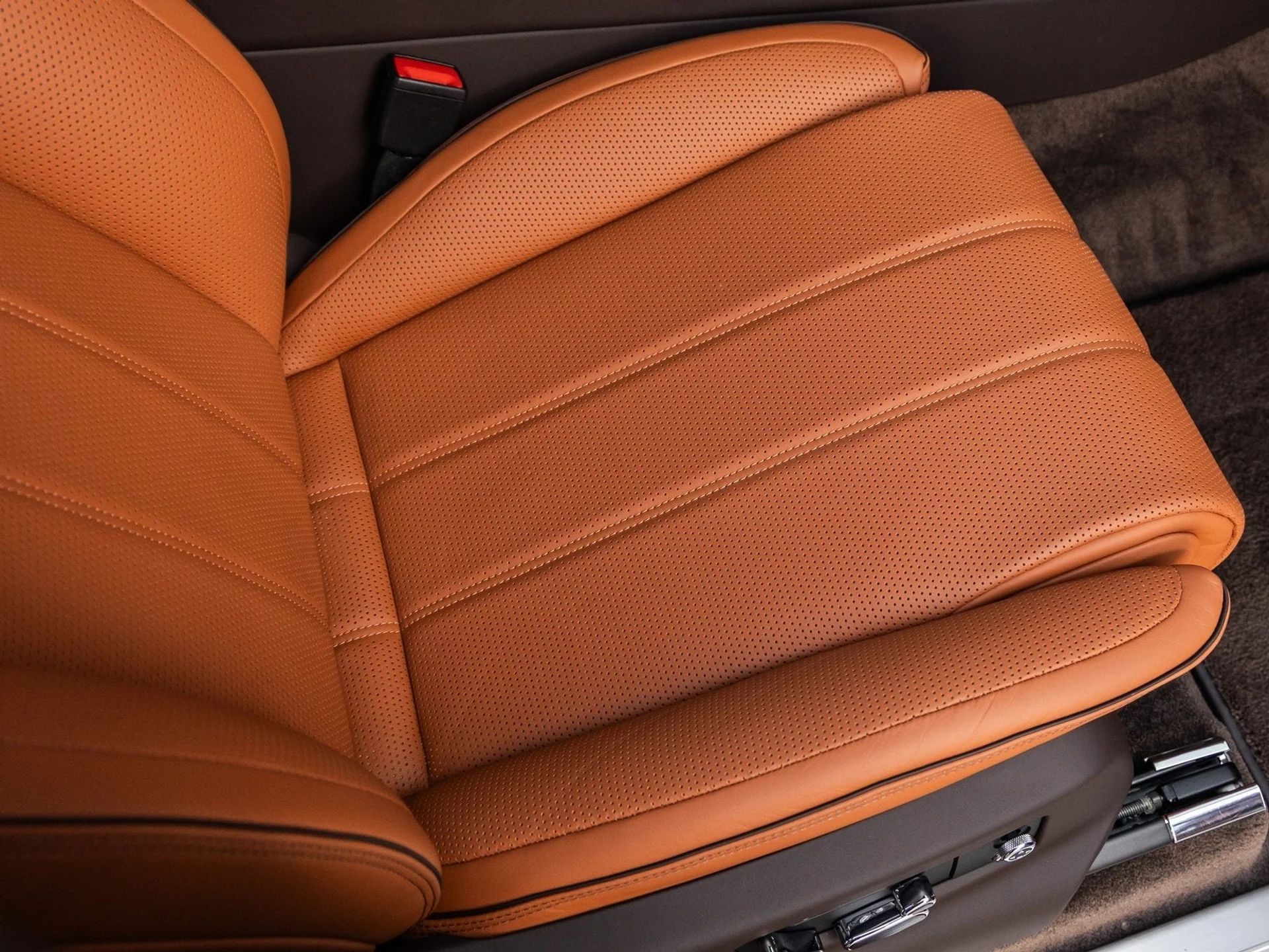 mph047_515672458_48_7c2a15a095