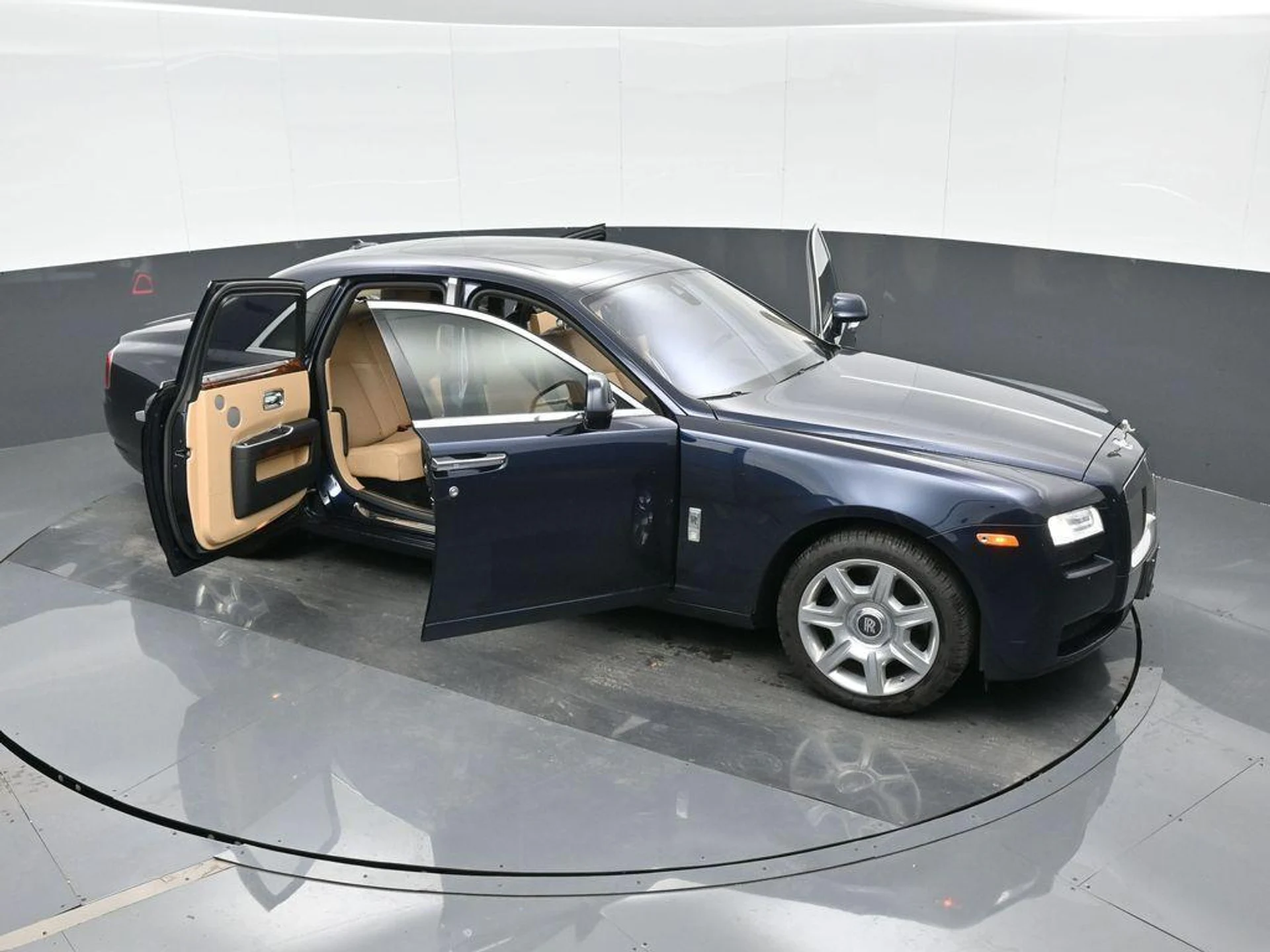 mph047_517673143_n_Jw_J_Rj0q_m6qw_Y6_Bbg_B_Sn_Bxggi_I_de41865d38