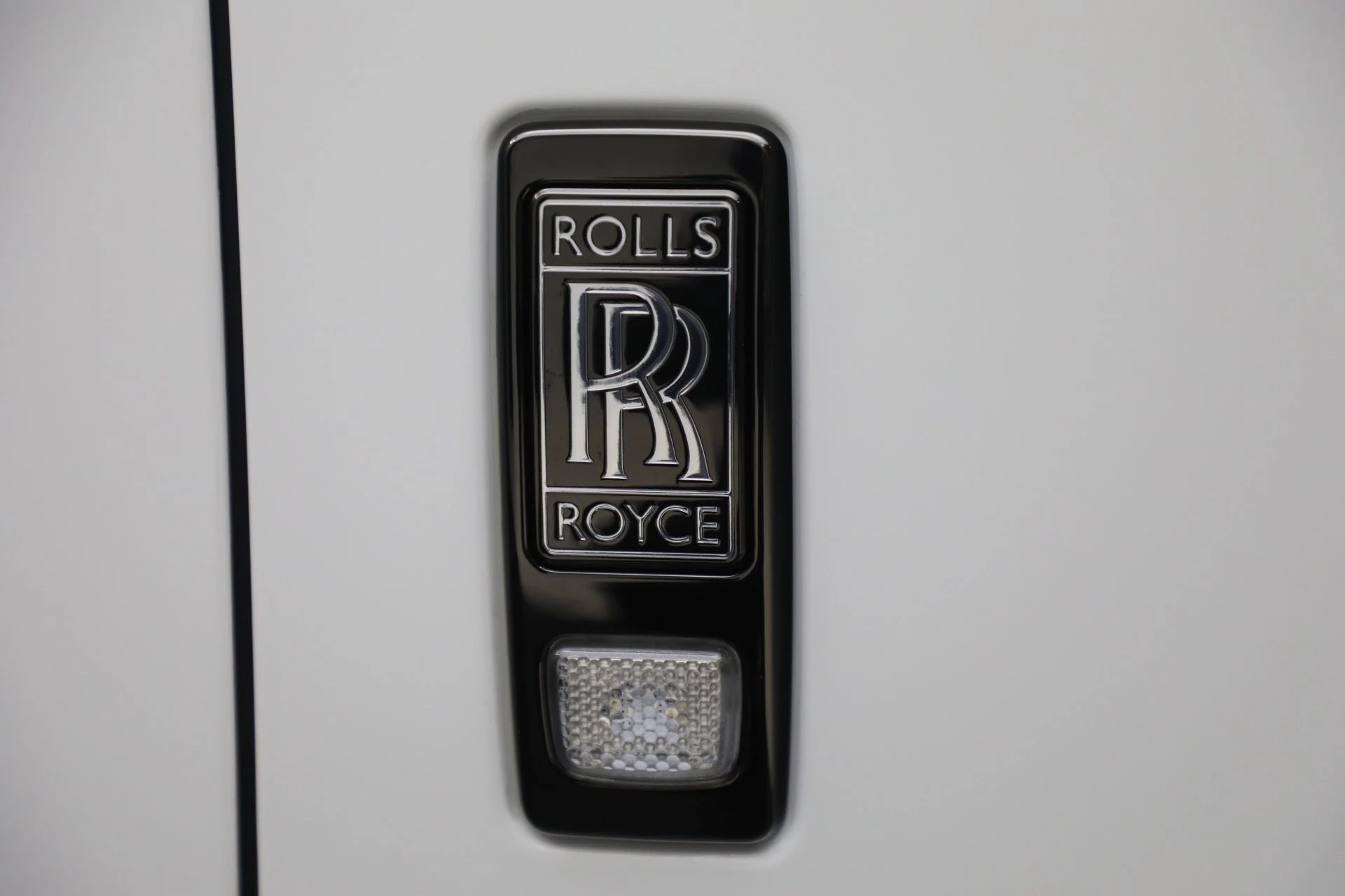 mph047_519885225_Used_2025_Rolls_Royce_Black_Badge_Cullinan_052749ddf3