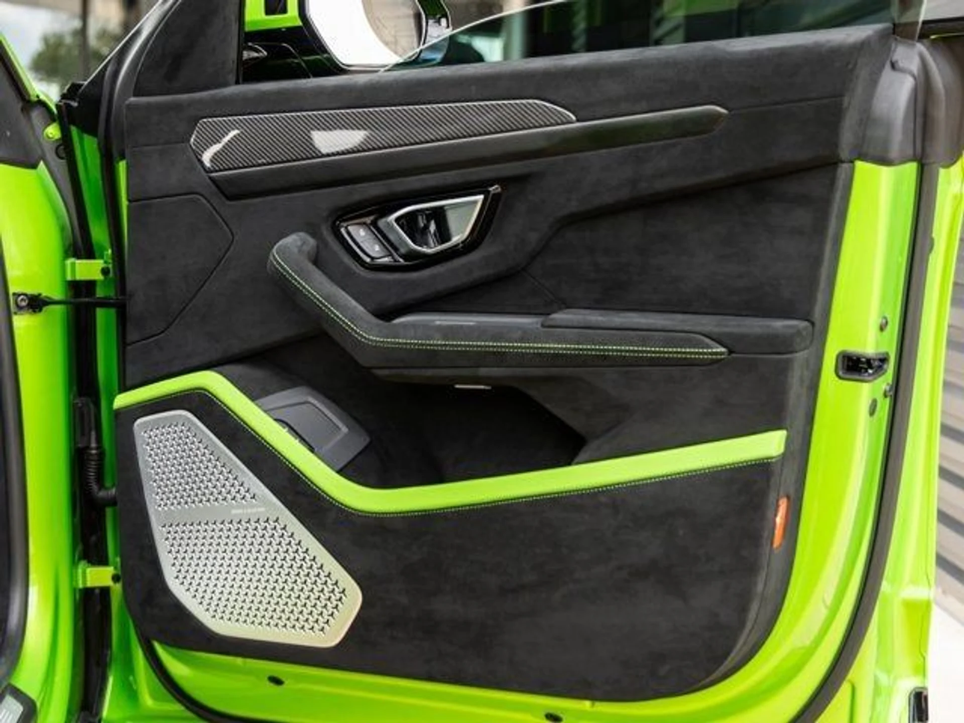 mph047_520730828_48_9af7afd205