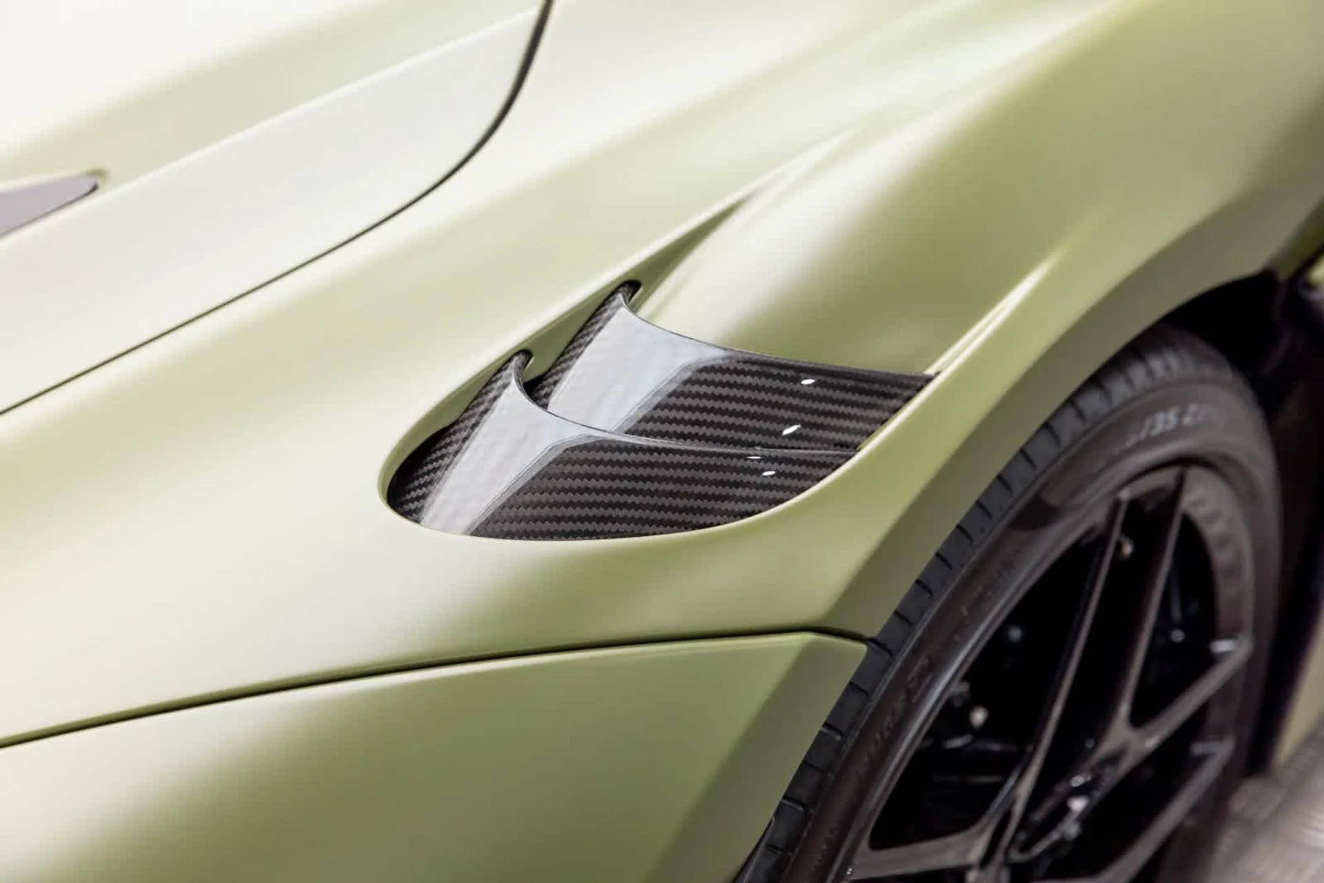 mph047_528055662_48_df88119d08