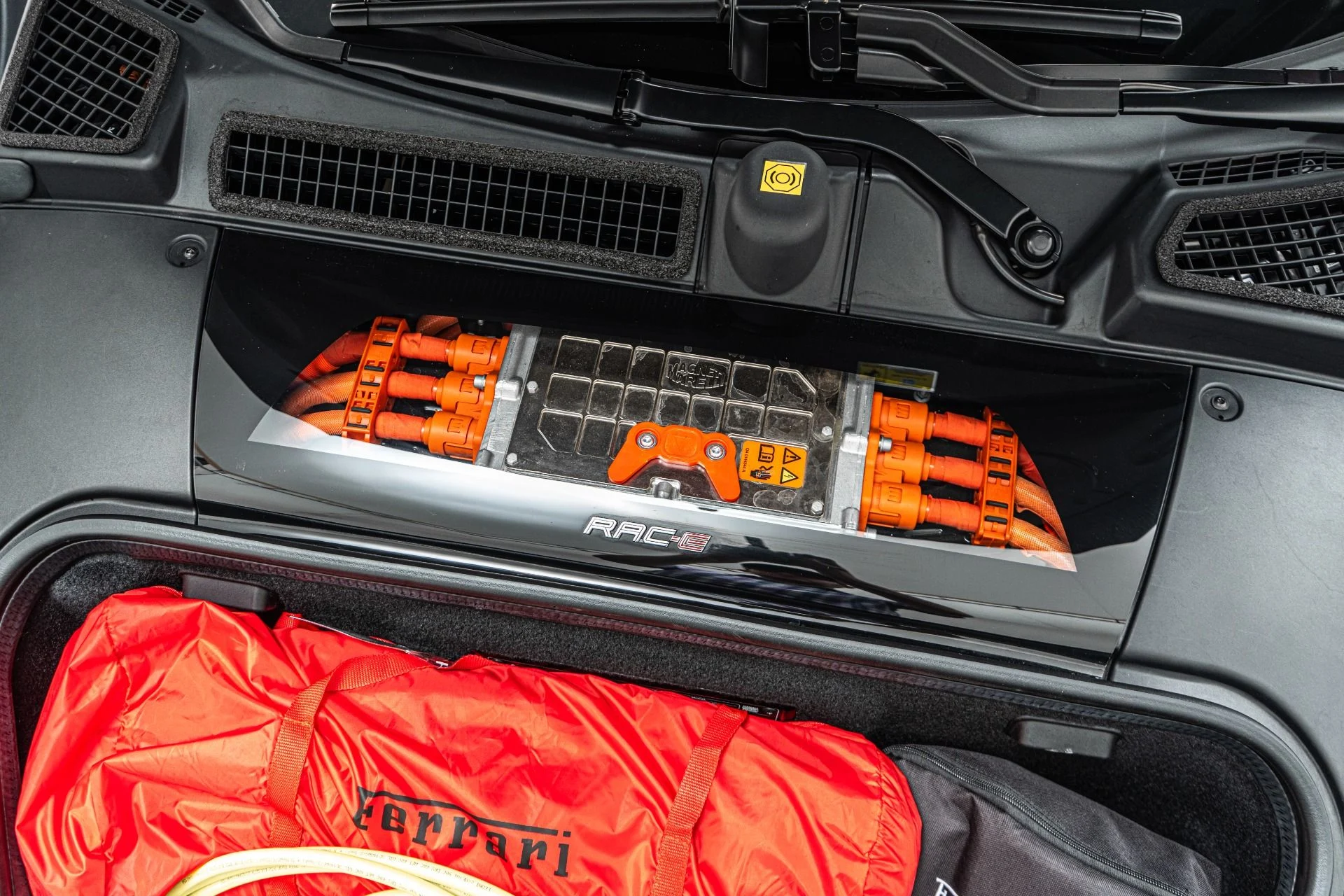 mph047_530240321_Used_2025_Ferrari_SF_90_Spider_1779917276_22077df1f1