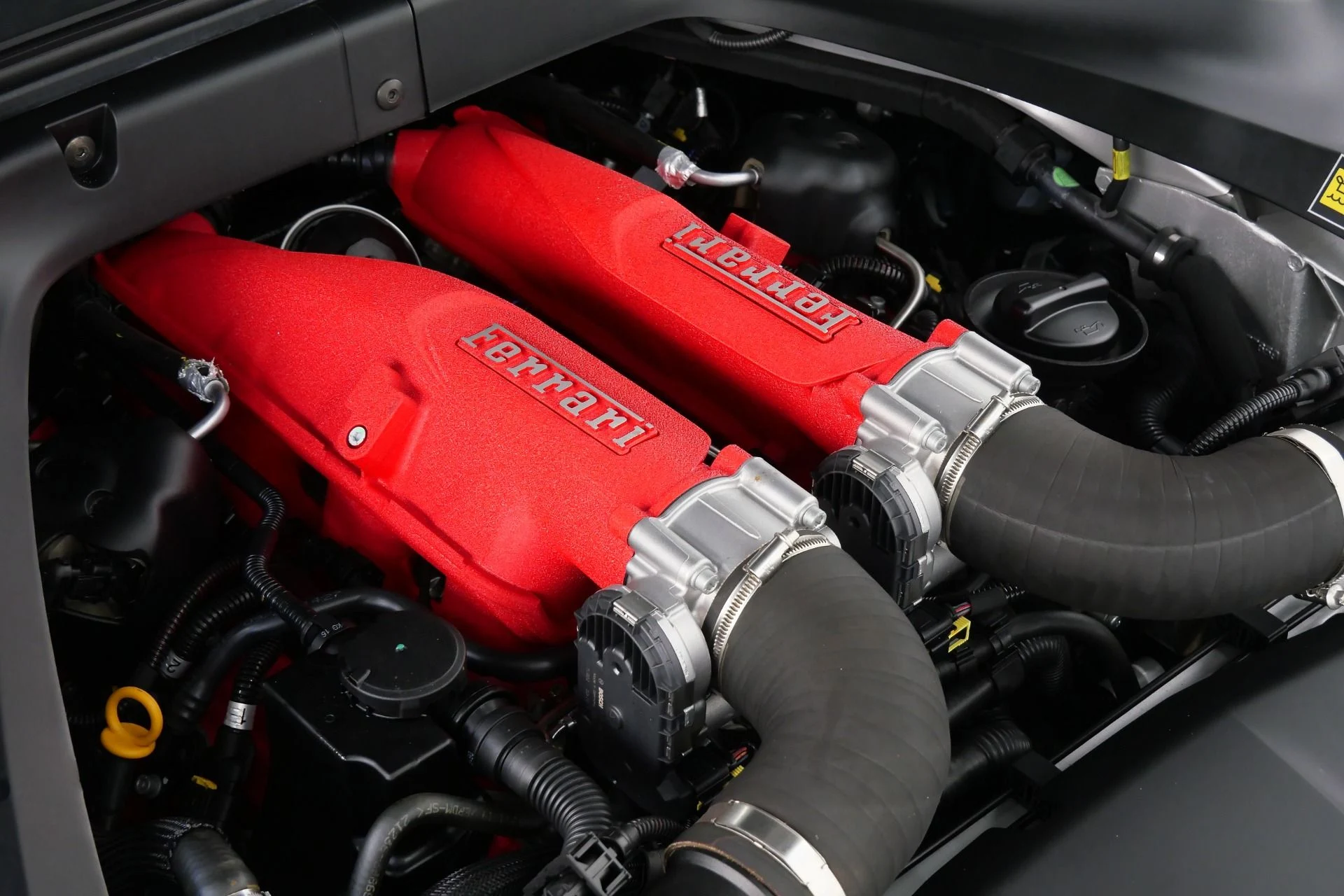 mph047_546282192_Used_2017_Ferrari_California_T_Extremely_Low_Miles_Ventilated_Seats_Beautiful_1776887153_c826c03d0f
