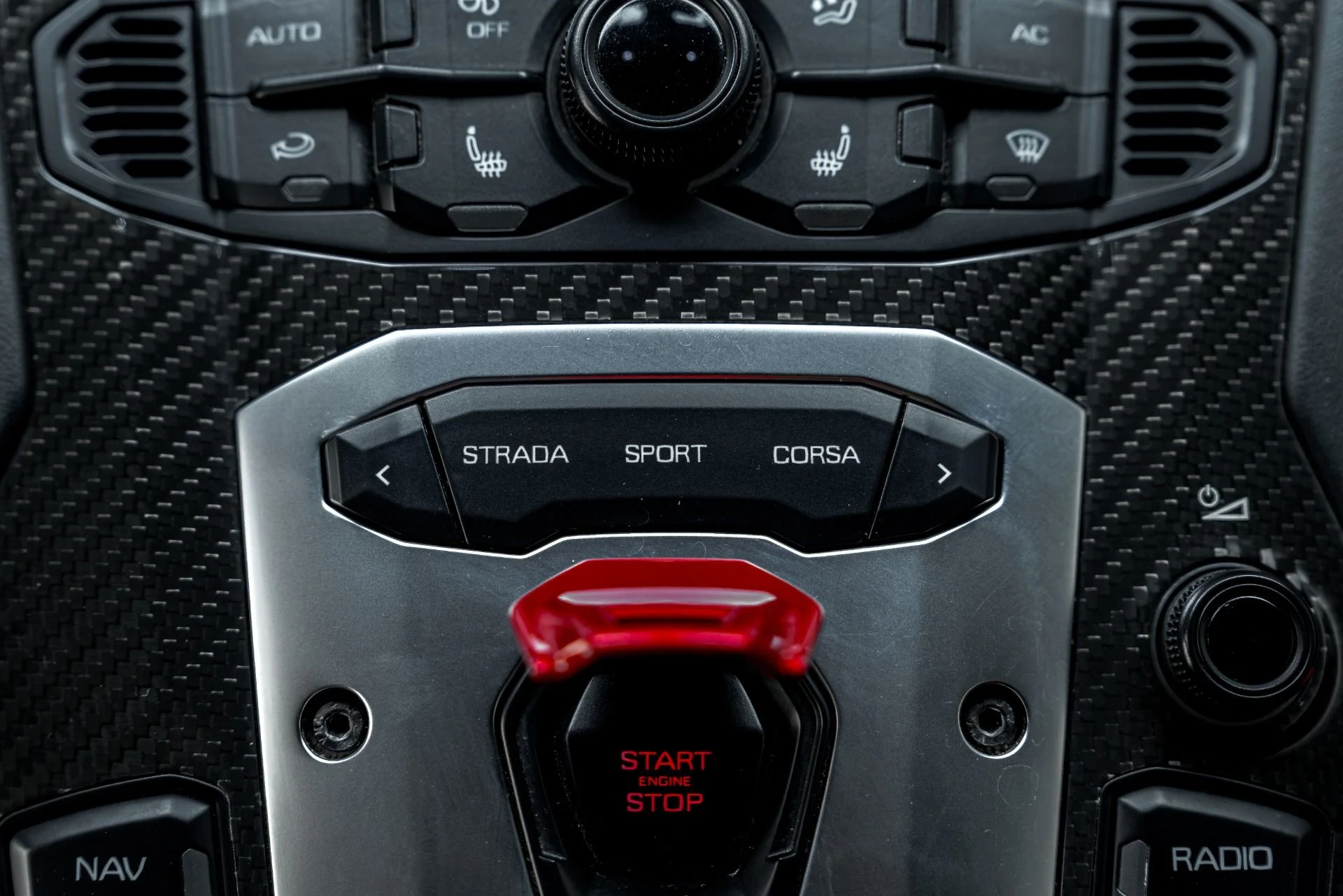mph047_560926218_Used_2016_Lamborghini_Aventador_LP_700_4_1790099125_8c0a5275fc