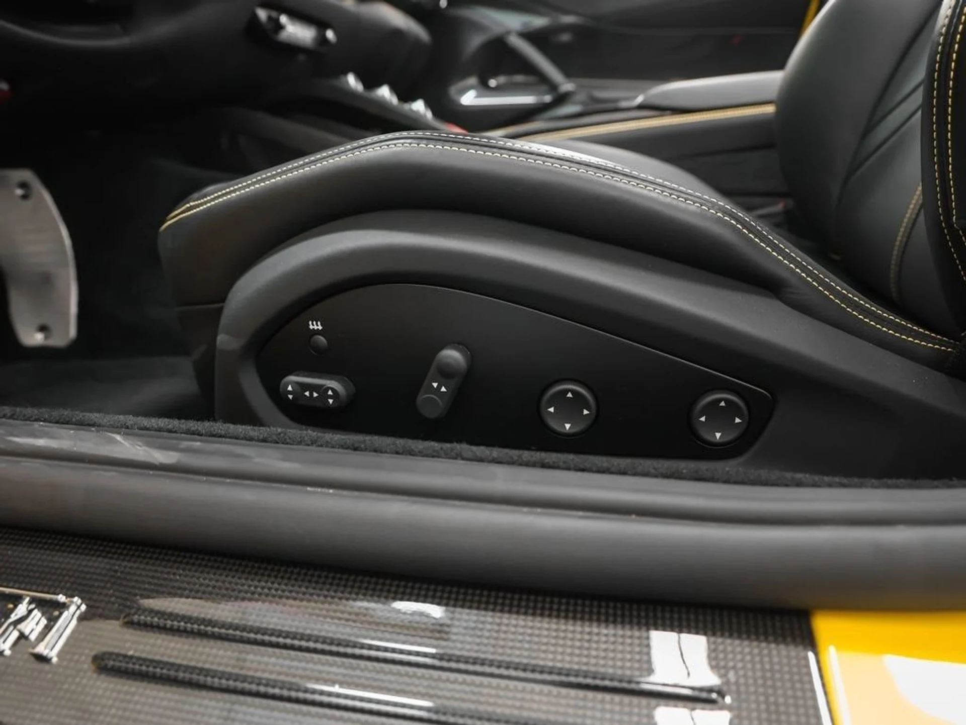 mph047_563804683_48_25c4446165