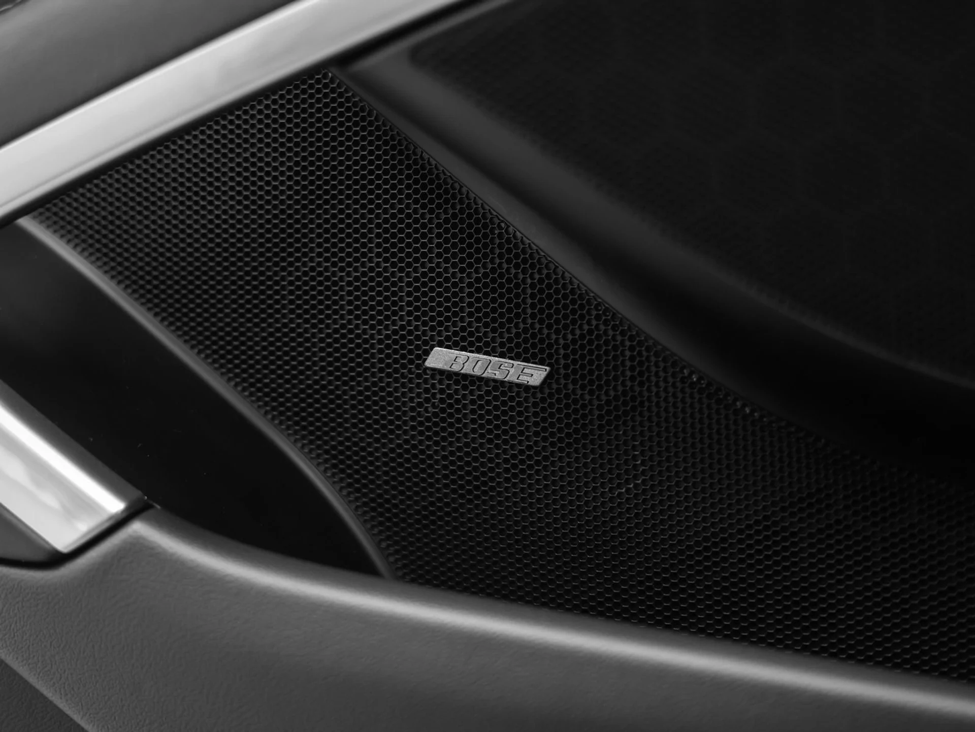 mph047_581182948_48_608906a5b4