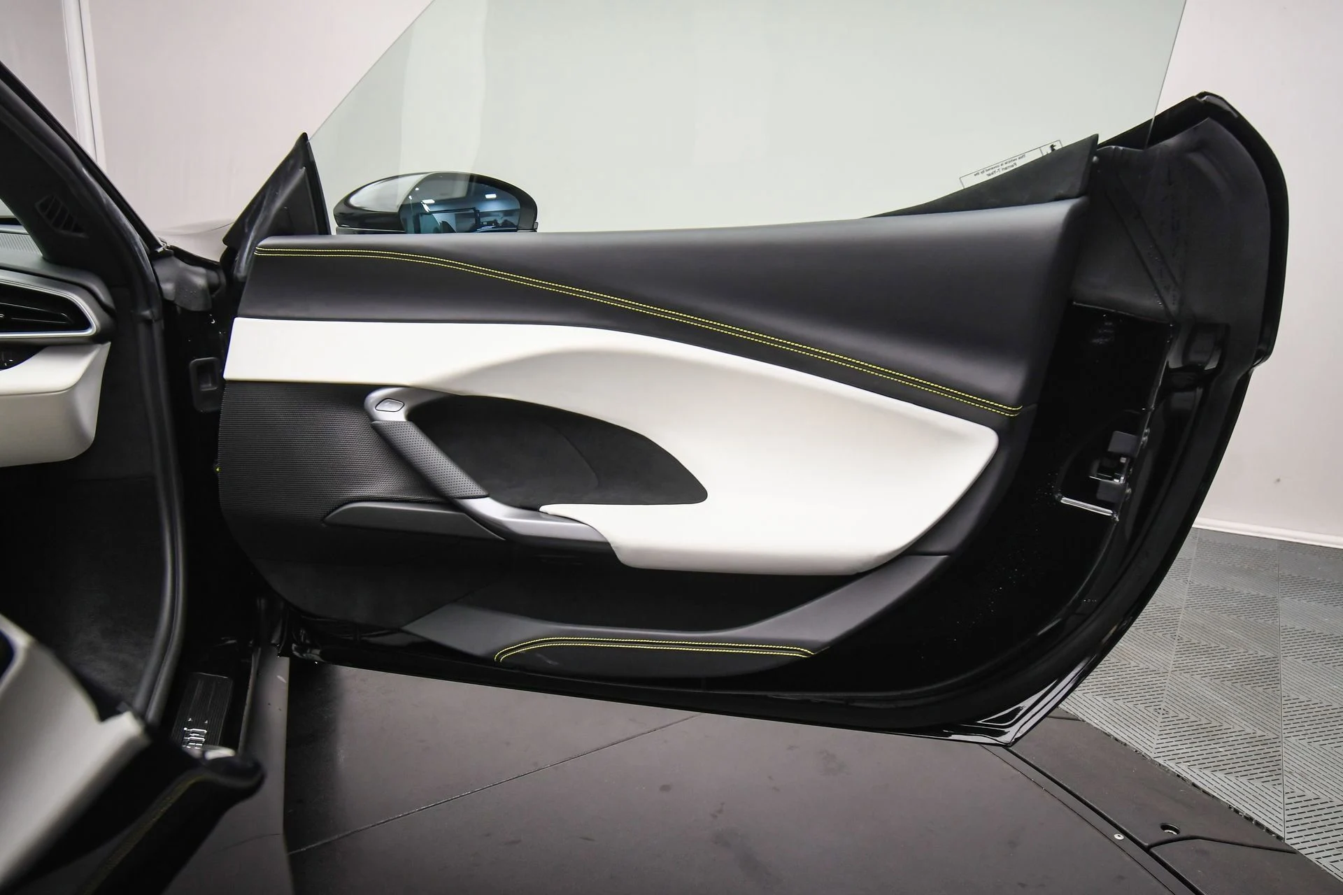 mph047_631543489_84df691c2cd64a82bb51fc46a597b340_35e6fee216