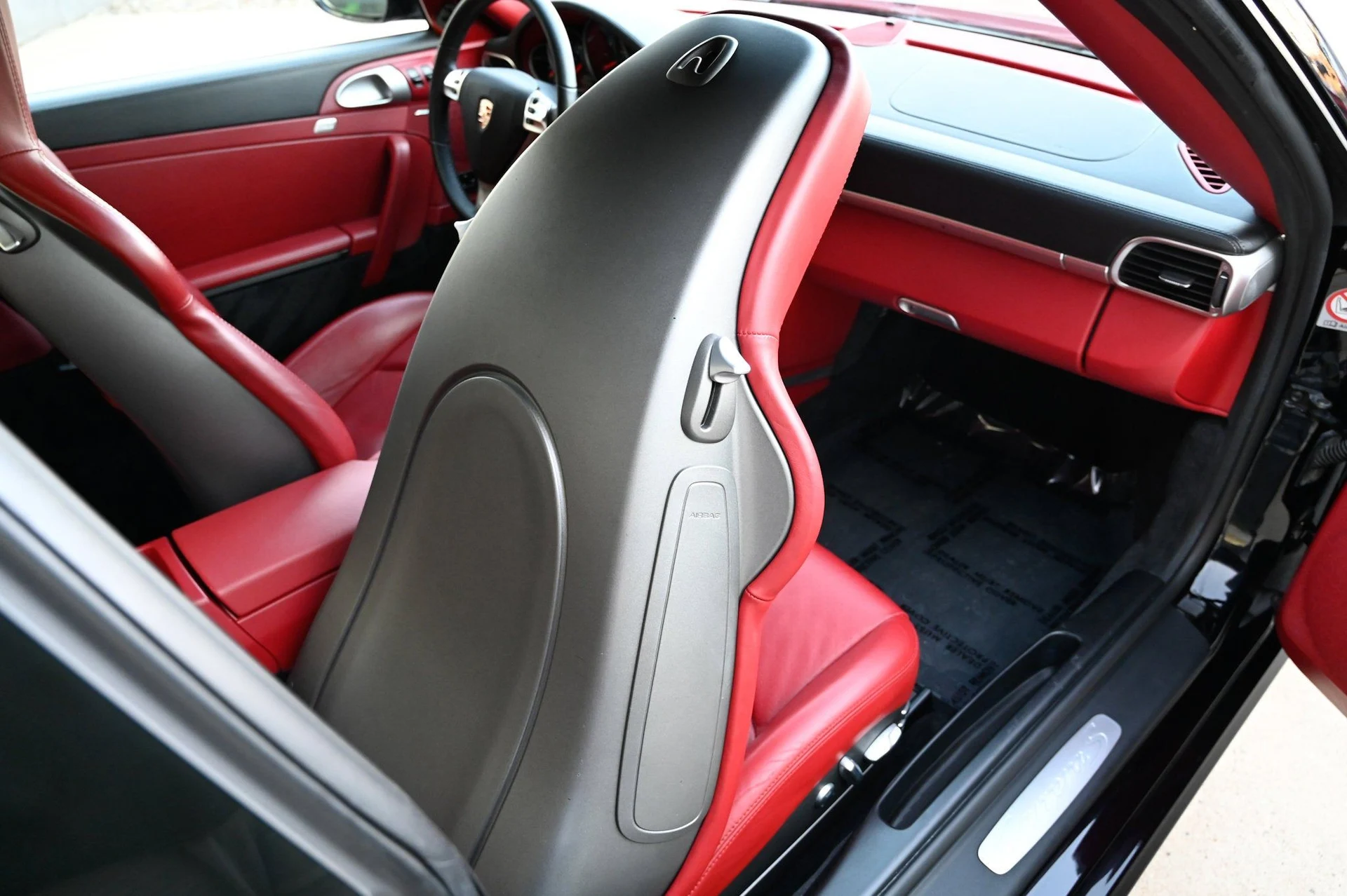 mph047_637900490_8944232a99bd42c7996ae557bdcc80e6_1c40e0f3d0