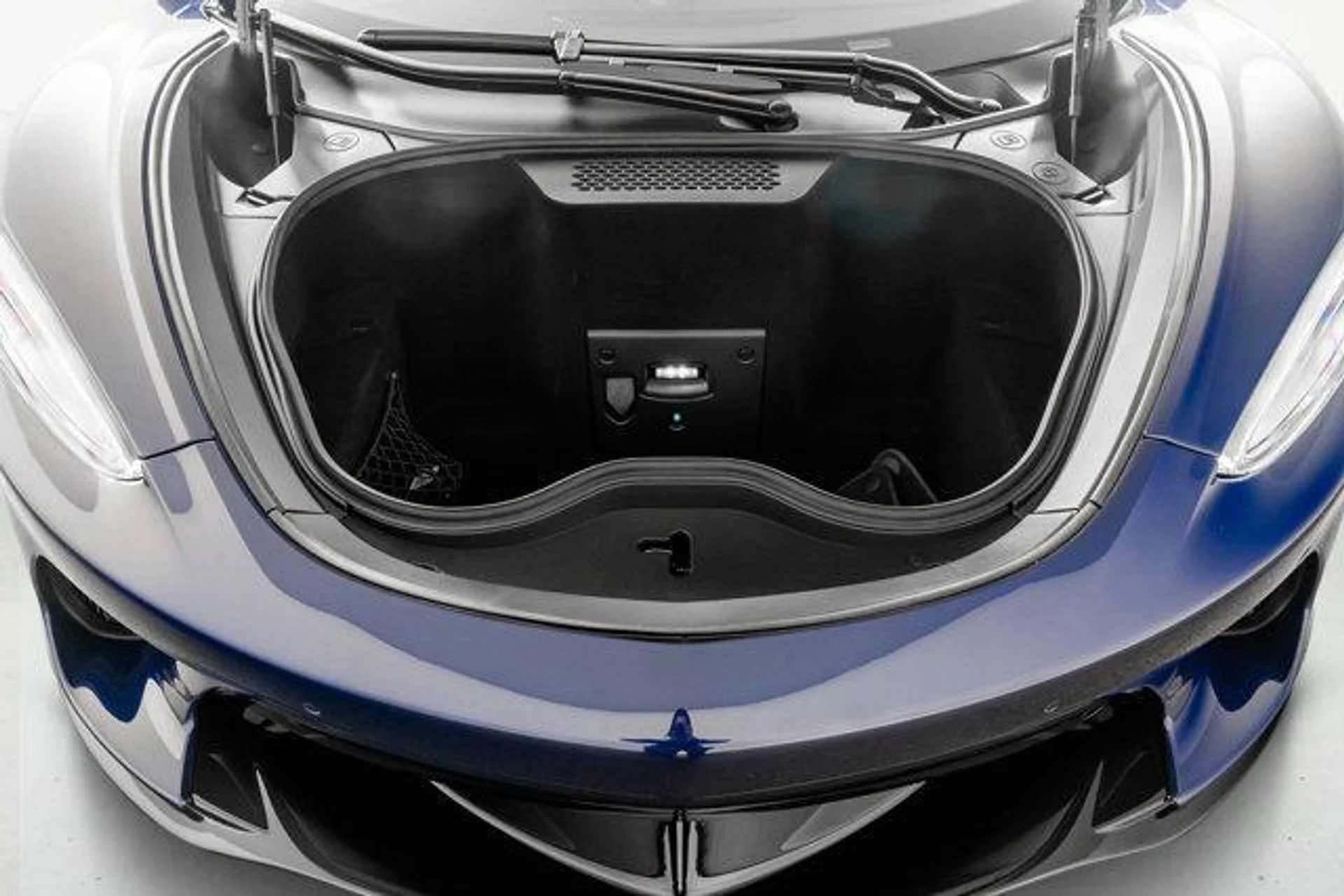 mph047_660000238_S0_E6_YPWWU_2y1o_YL_6s_Ejlt4_Hs_Wr_I_9e2e9b516a