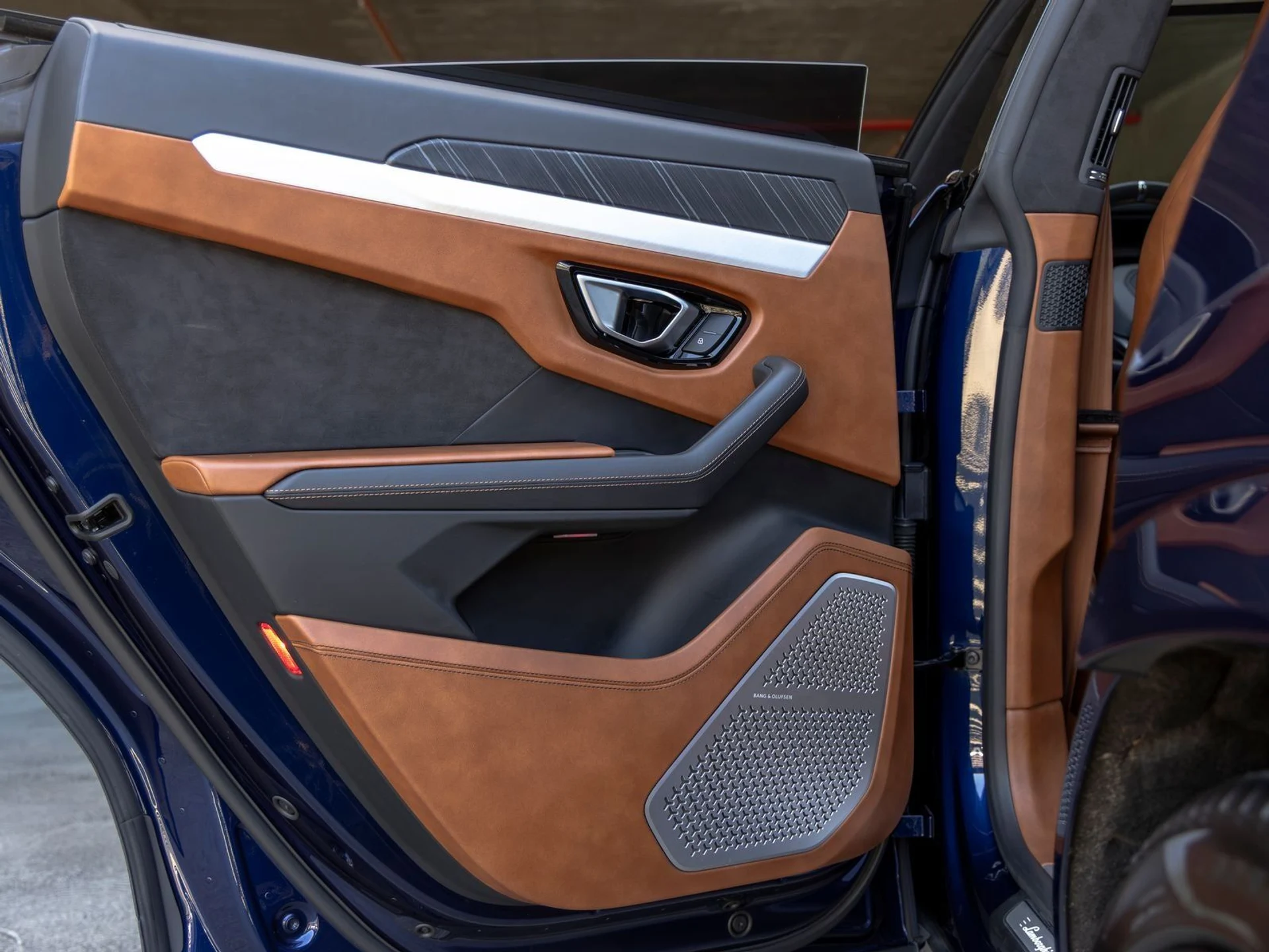 mph047_680190580_48_8a25d89c01