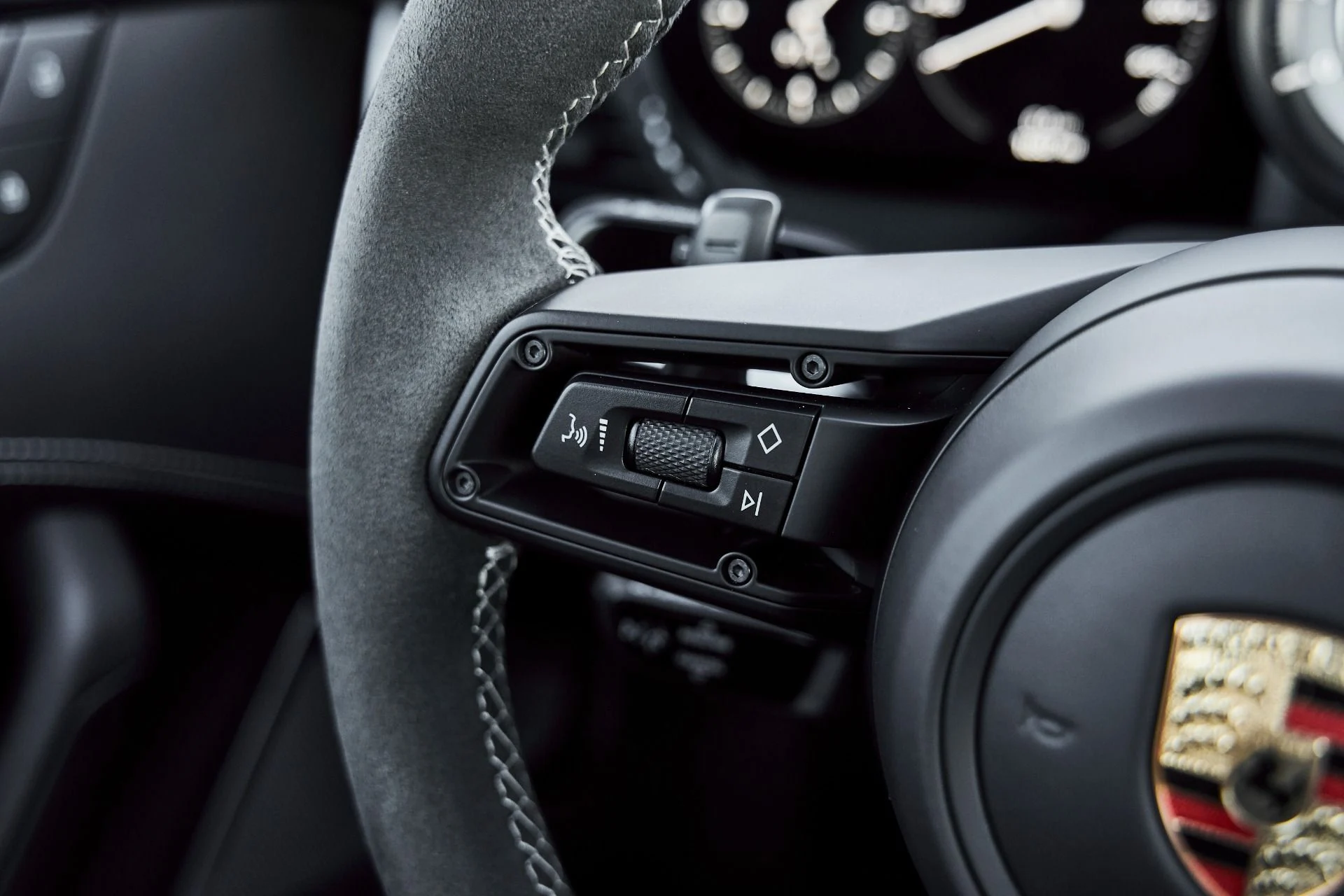 mph047_681821568_Used_2023_Porsche_911_Turbo_S_1774404062_c1776a40c5