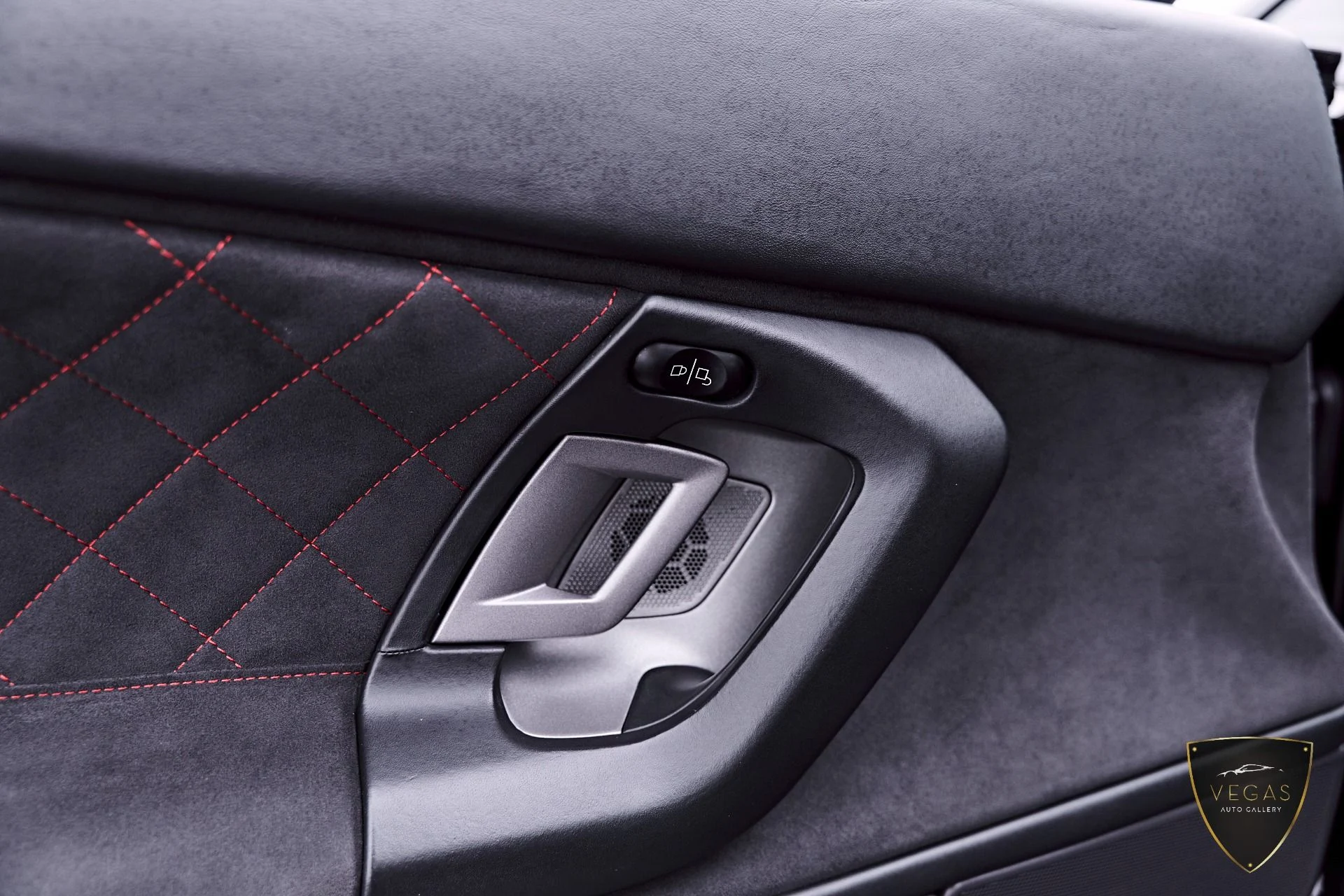 mph047_687405899_Used_2013_Lamborghini_Gallardo_LP_550_2_1782343864_390059e40e