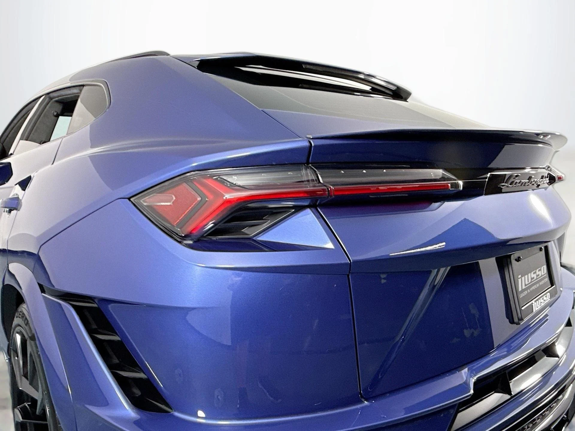 mph047_696025690_Used_2024_Lamborghini_Urus_S_1784150936_510a538150