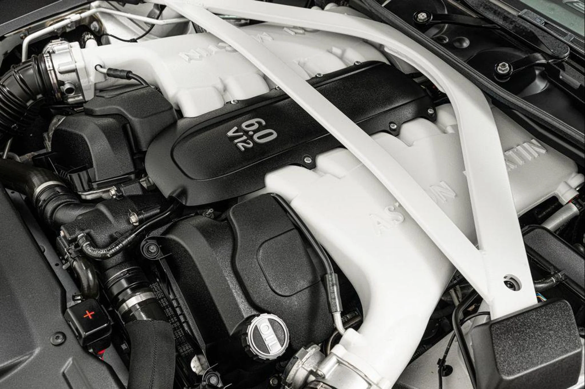 mph047_701862451_YKOQO_Wc_Ee_Wcgbs_XFXA_0_Qu9_Im4w_A_3f81dc298d