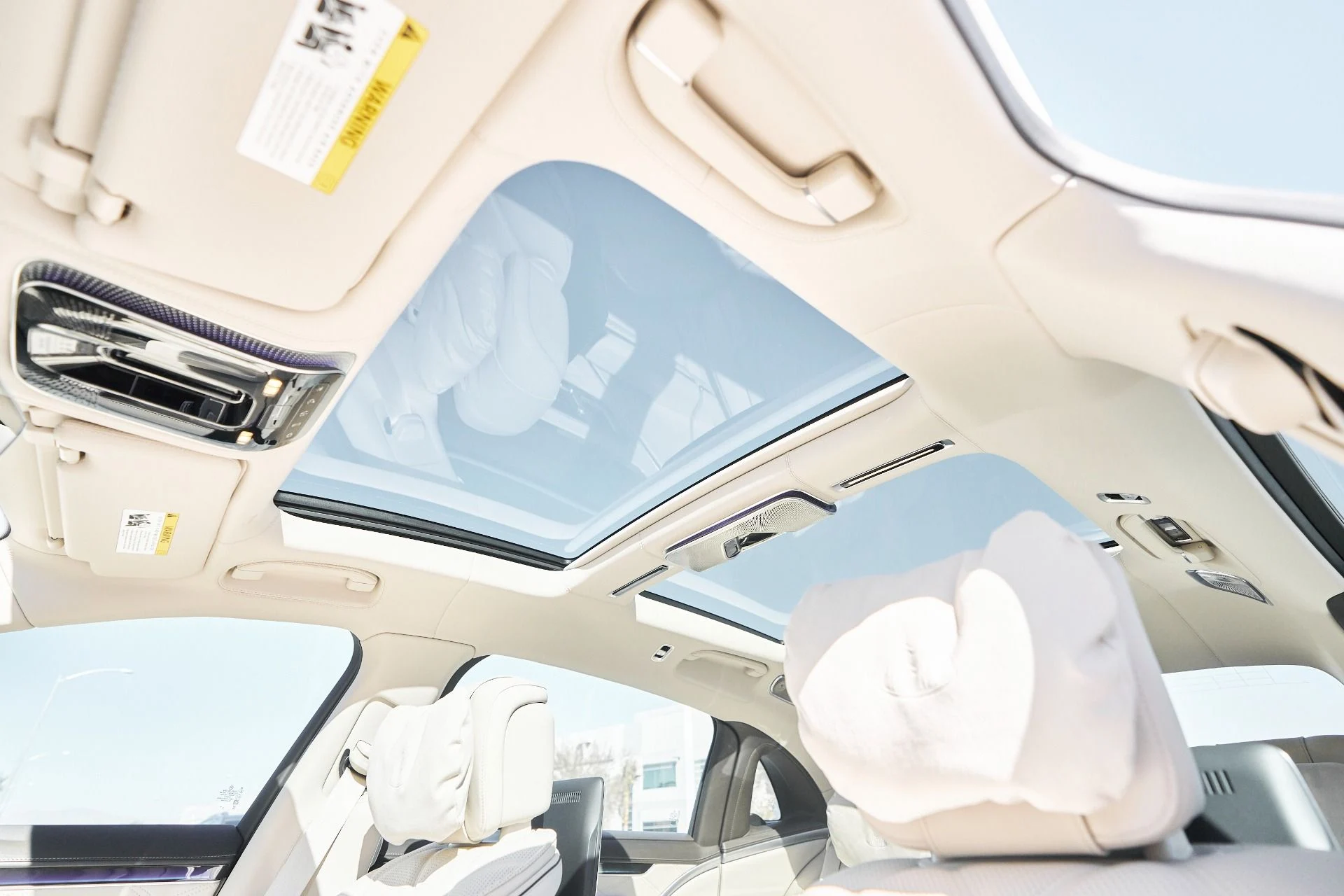 mph047_728597435_Used_2025_Mercedes_Benz_S_Class_Maybach_S_680_1761611114_f91ab9dee9