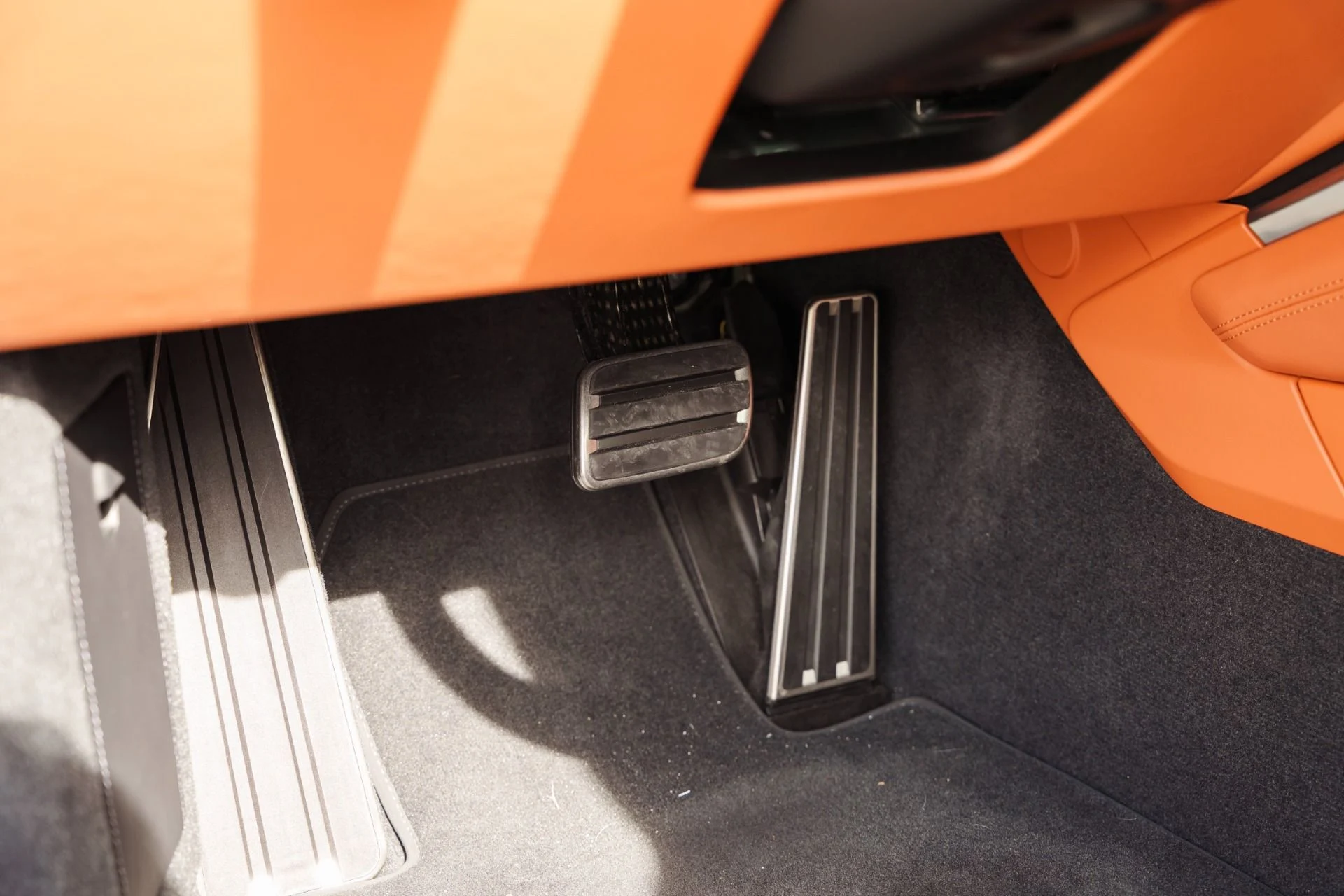 mph047_737043349_Used_2024_Porsche_911_Turbo_S_1786490224_9f1960d009