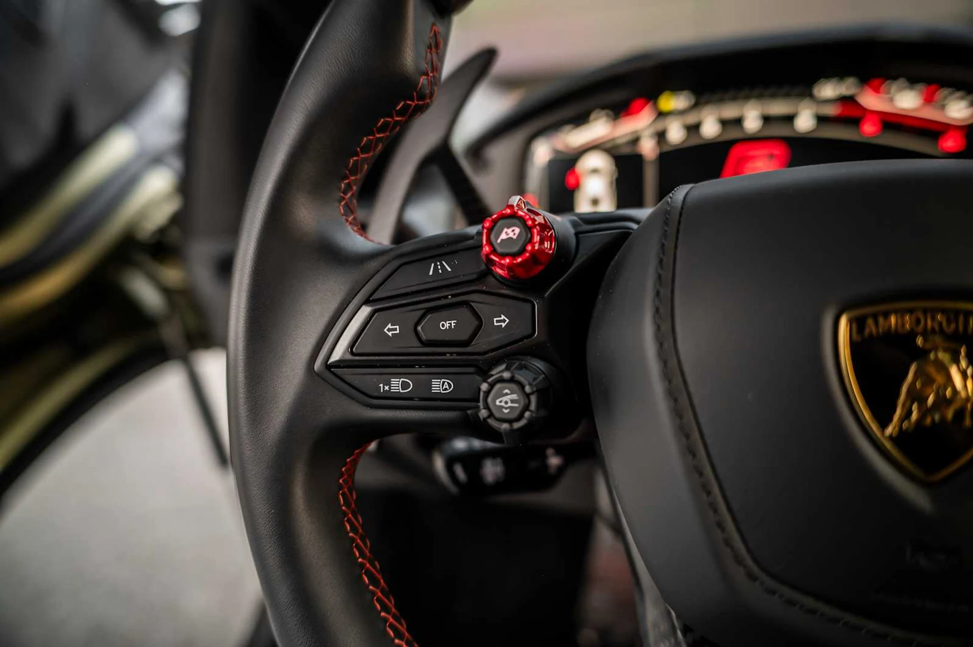 mph047_745068081_12810ddc17ecb6d9b2baefdf49e67afdx_71689a7d74