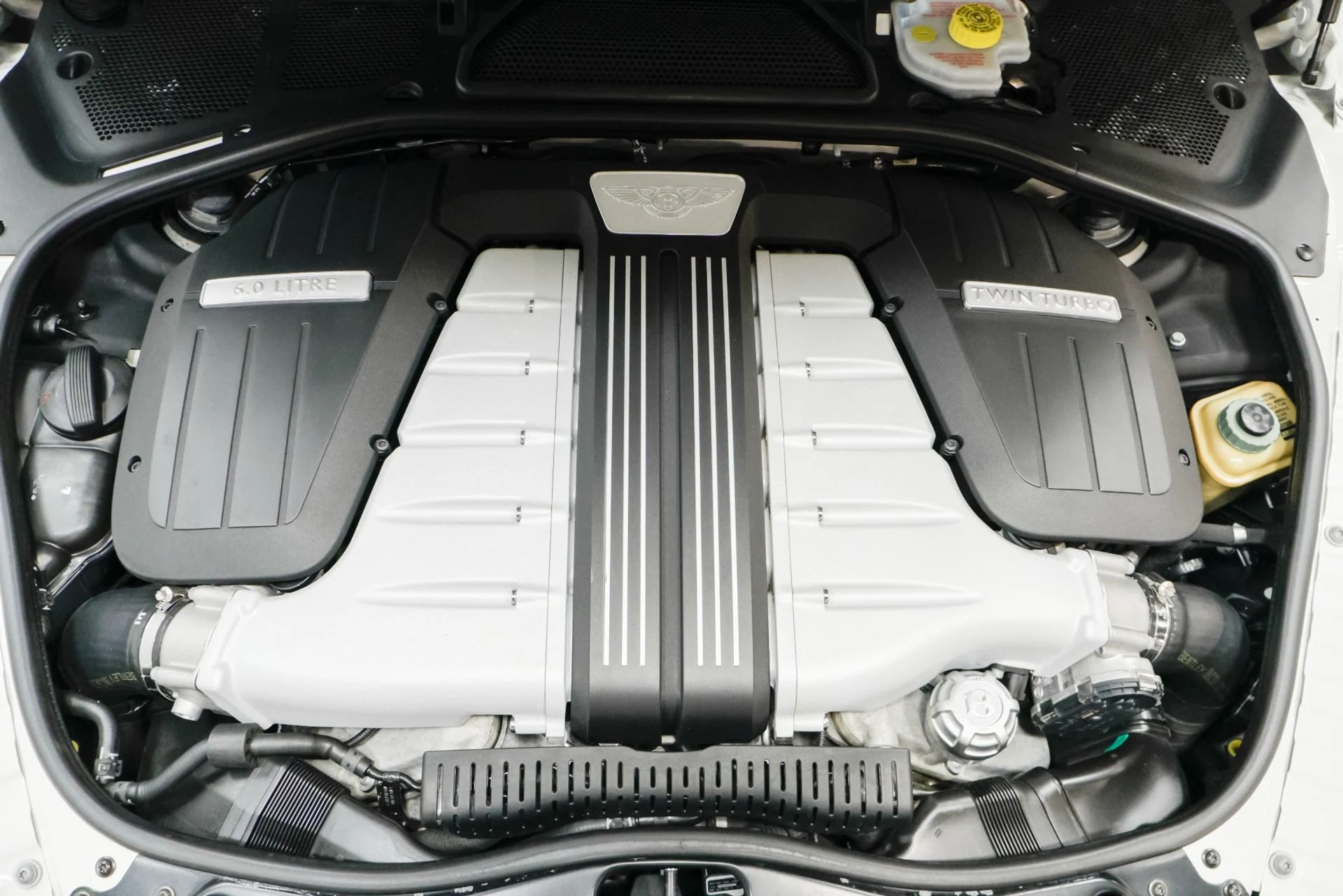 mph047_77143224_Used_2016_Bentley_Continental_GT_W12_1765815646_ef4a63da62