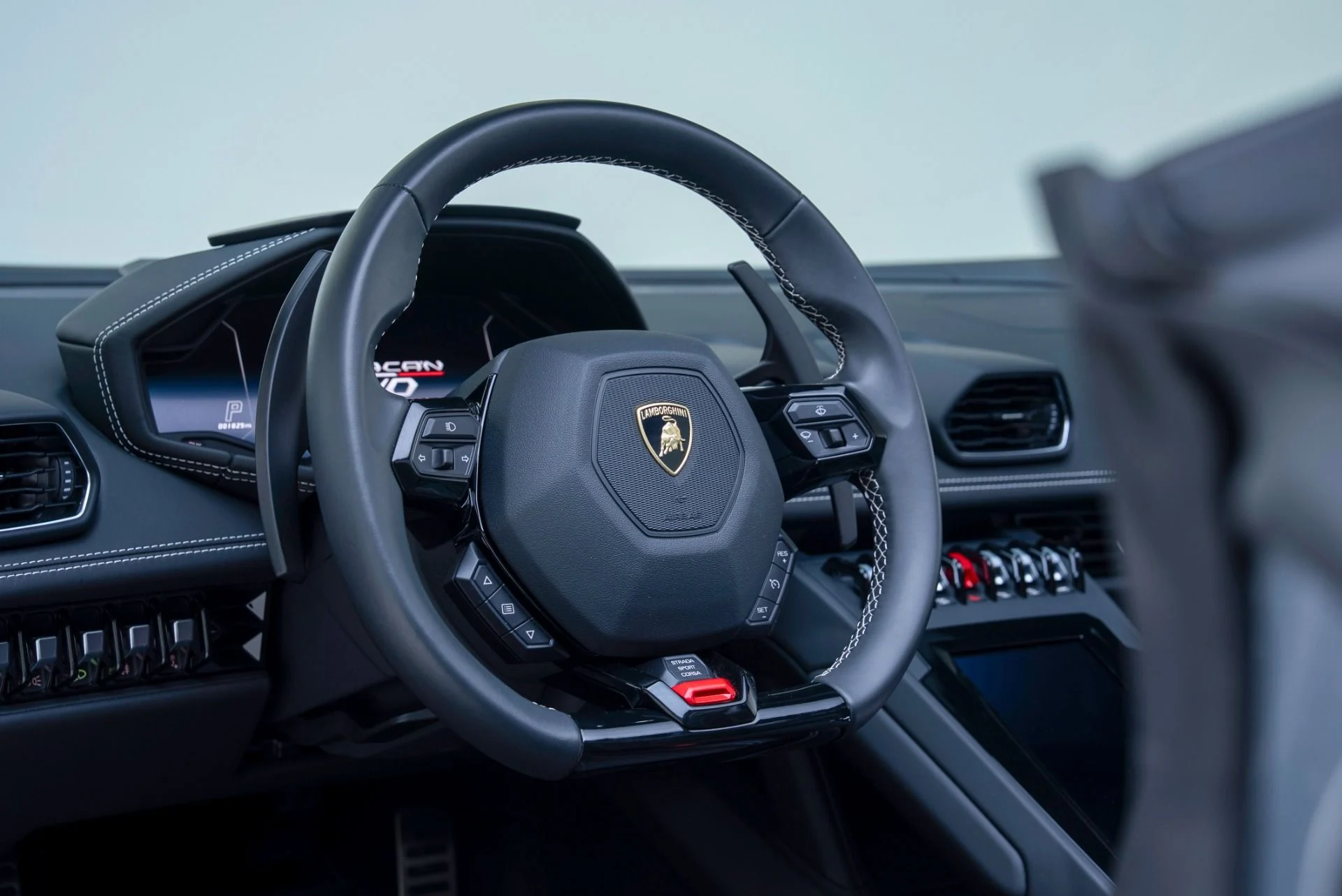 mph047_778522662_Used_2021_Lamborghini_Huracan_EVO_Spyder_1780076847_8533359ecf
